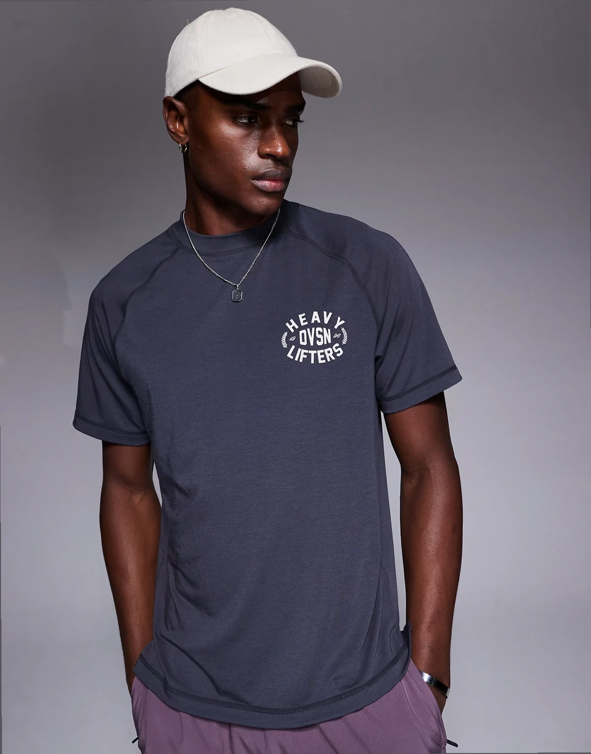 quick dry performance jersey chest graphic oversized training t-shirt in charcoal