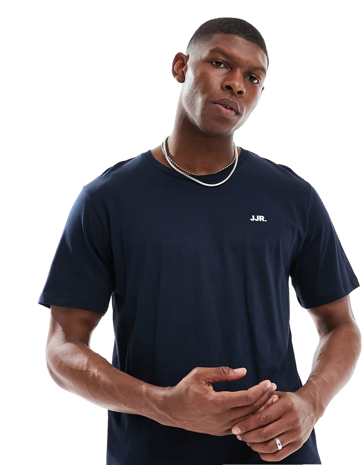 – Granatowy T-shirt z logo