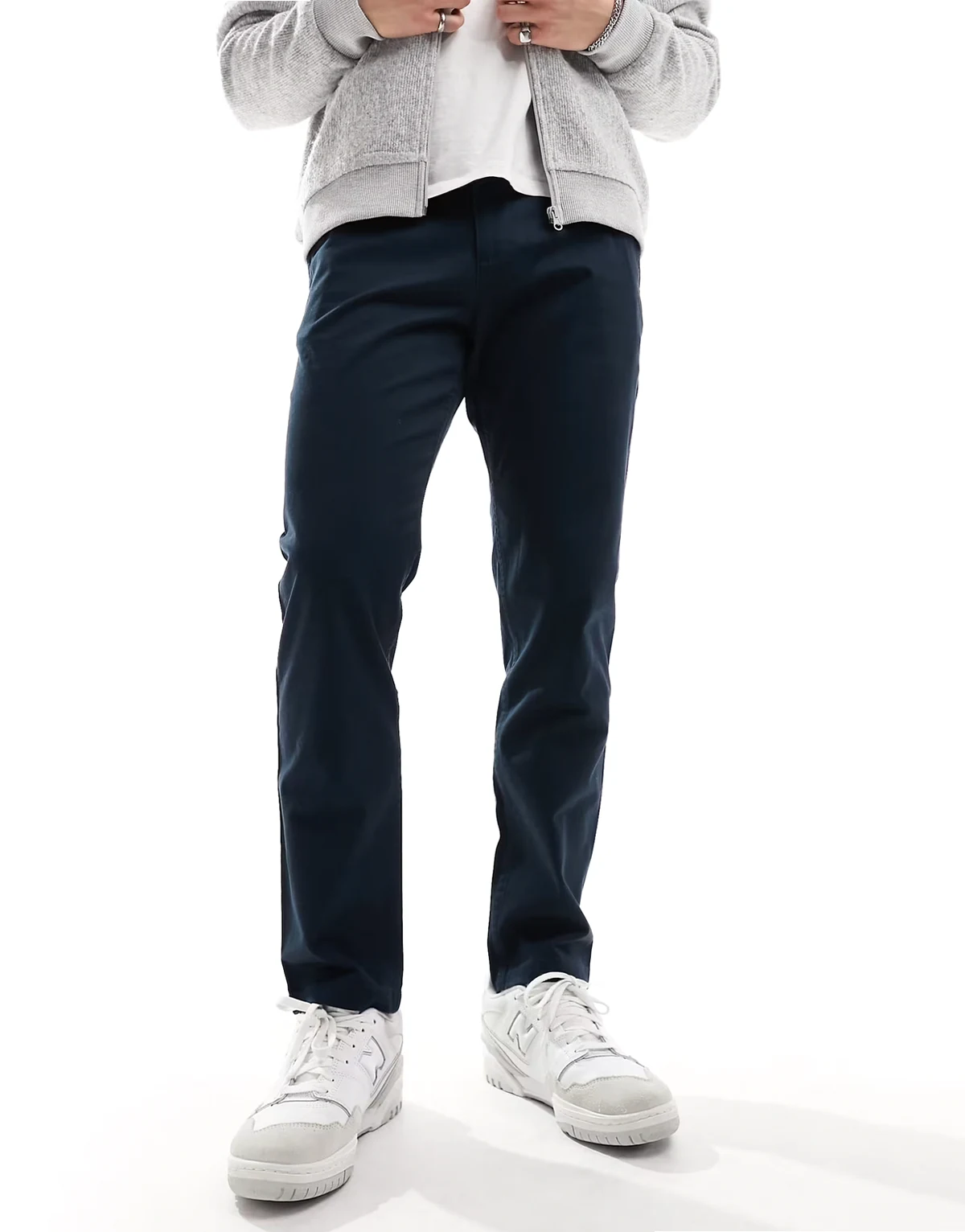 – Bill – Schmal geschnittene Chinohose in Marineblau