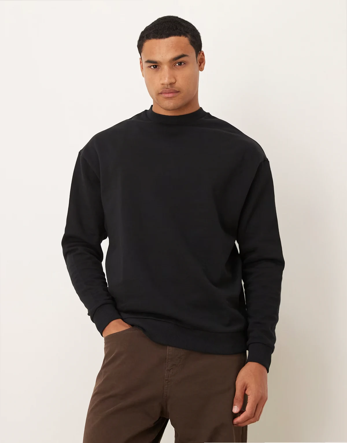 Essentials relaxed fit sweatshirt in black