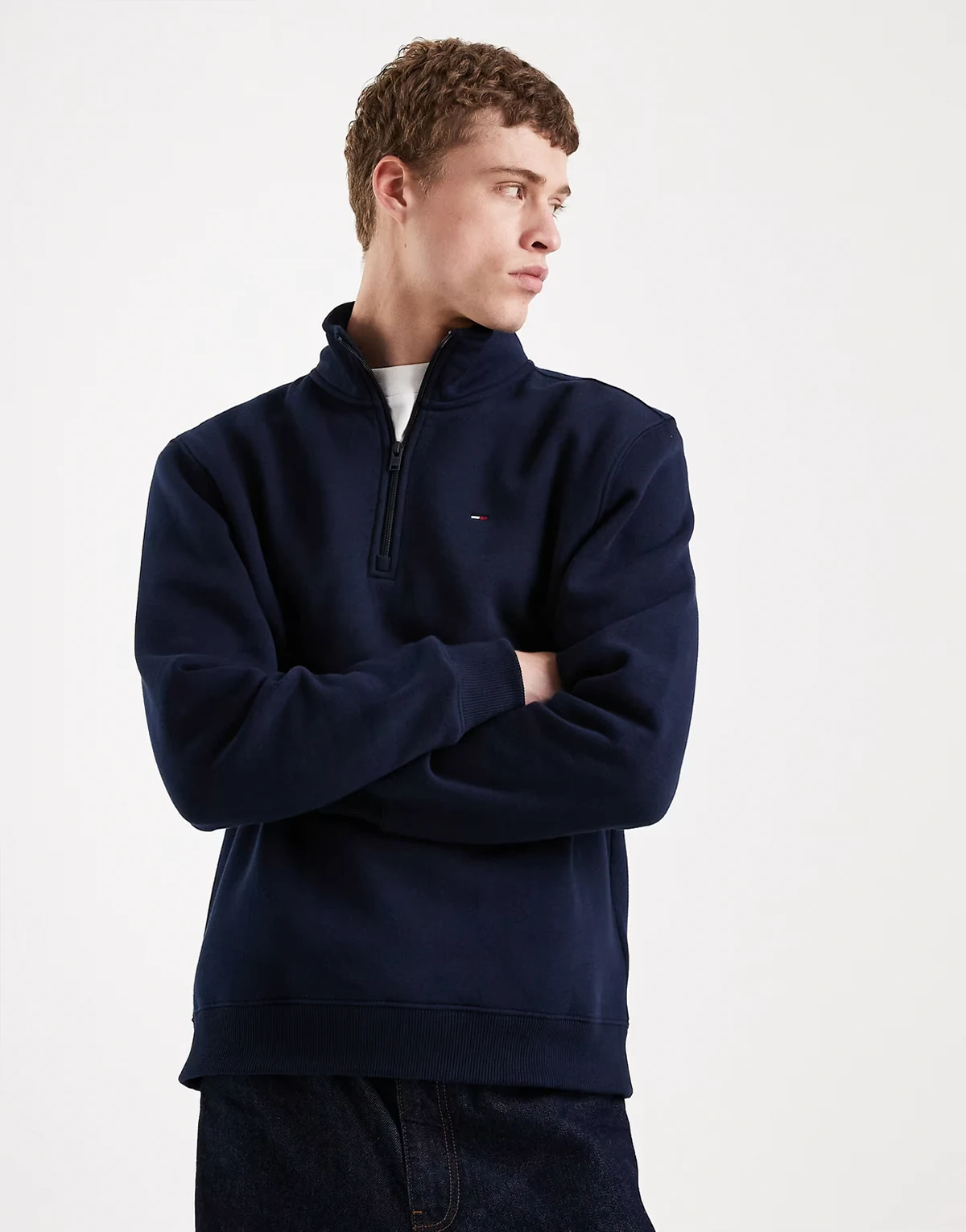 badge 1/4 zip fleece sweatshirt in navy