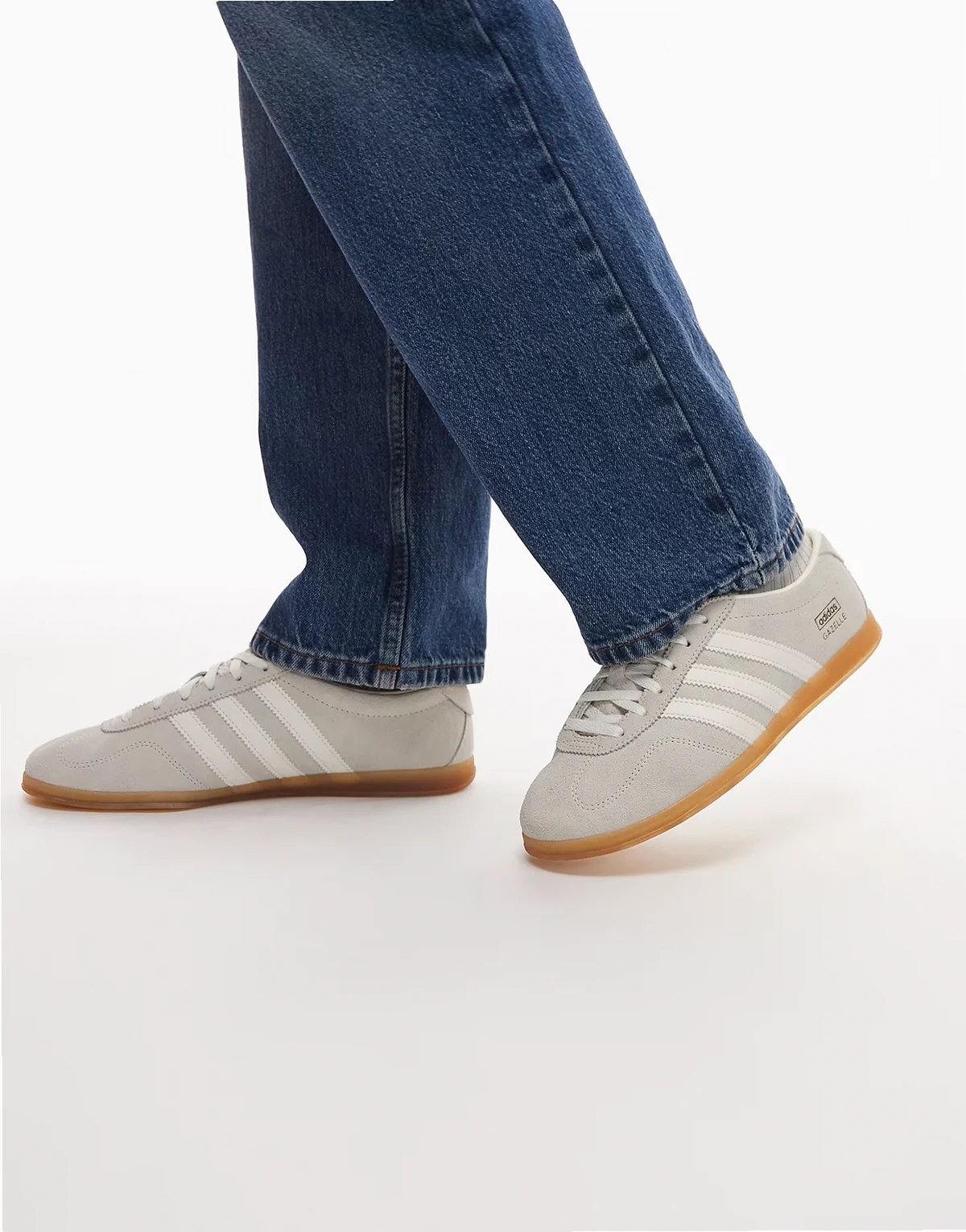 Gazelle Lo Pro sneakers in off-white