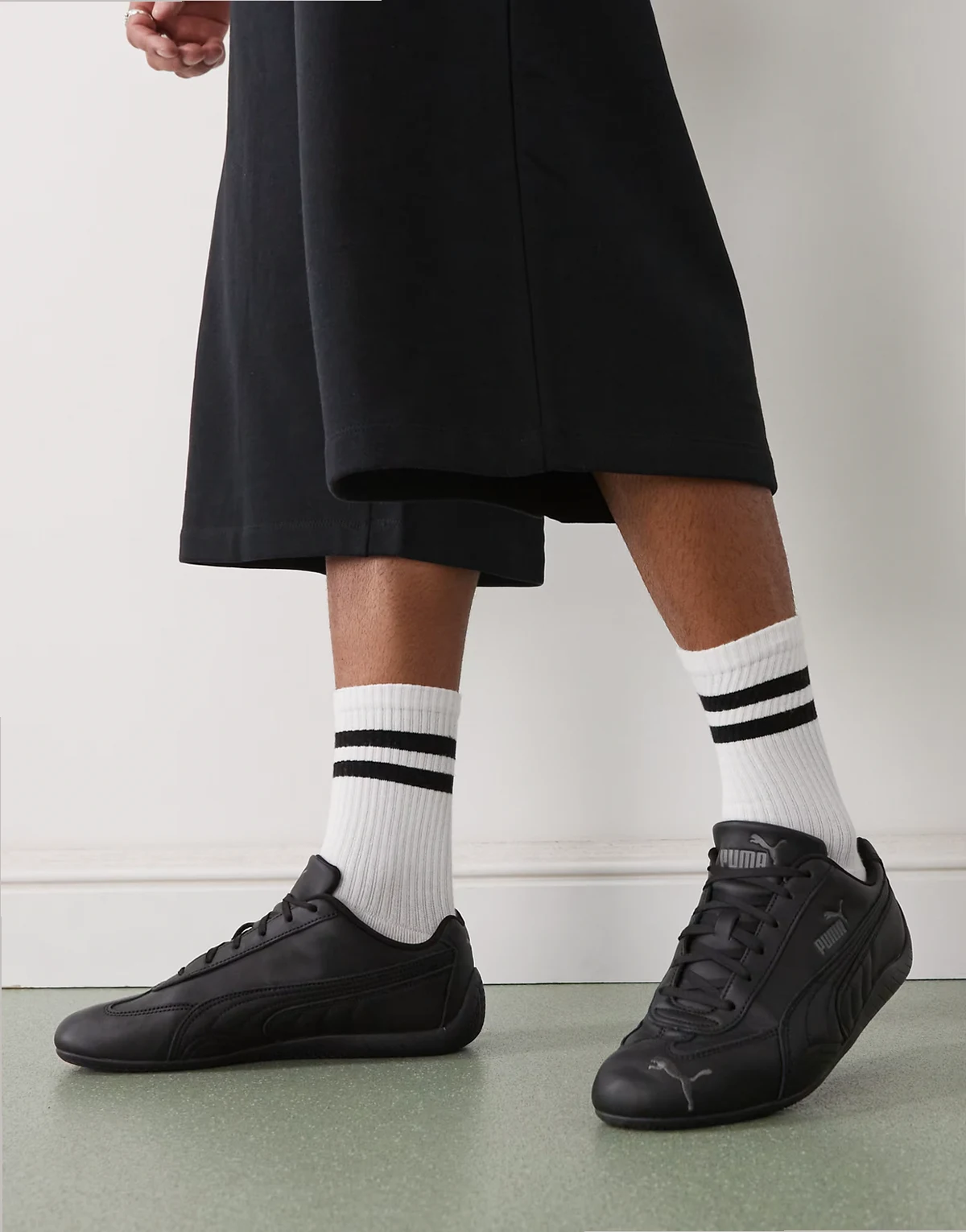 Speedcat sneakers in black leather