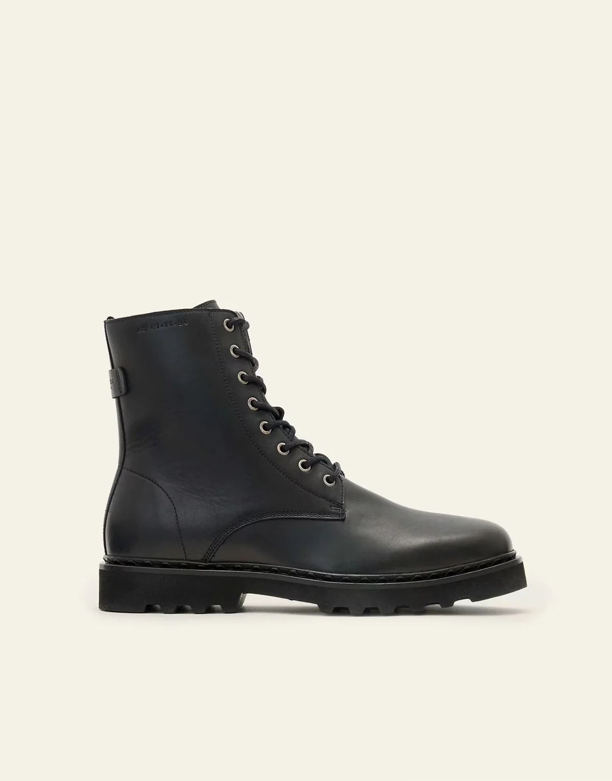 Skiff tactical boots in black