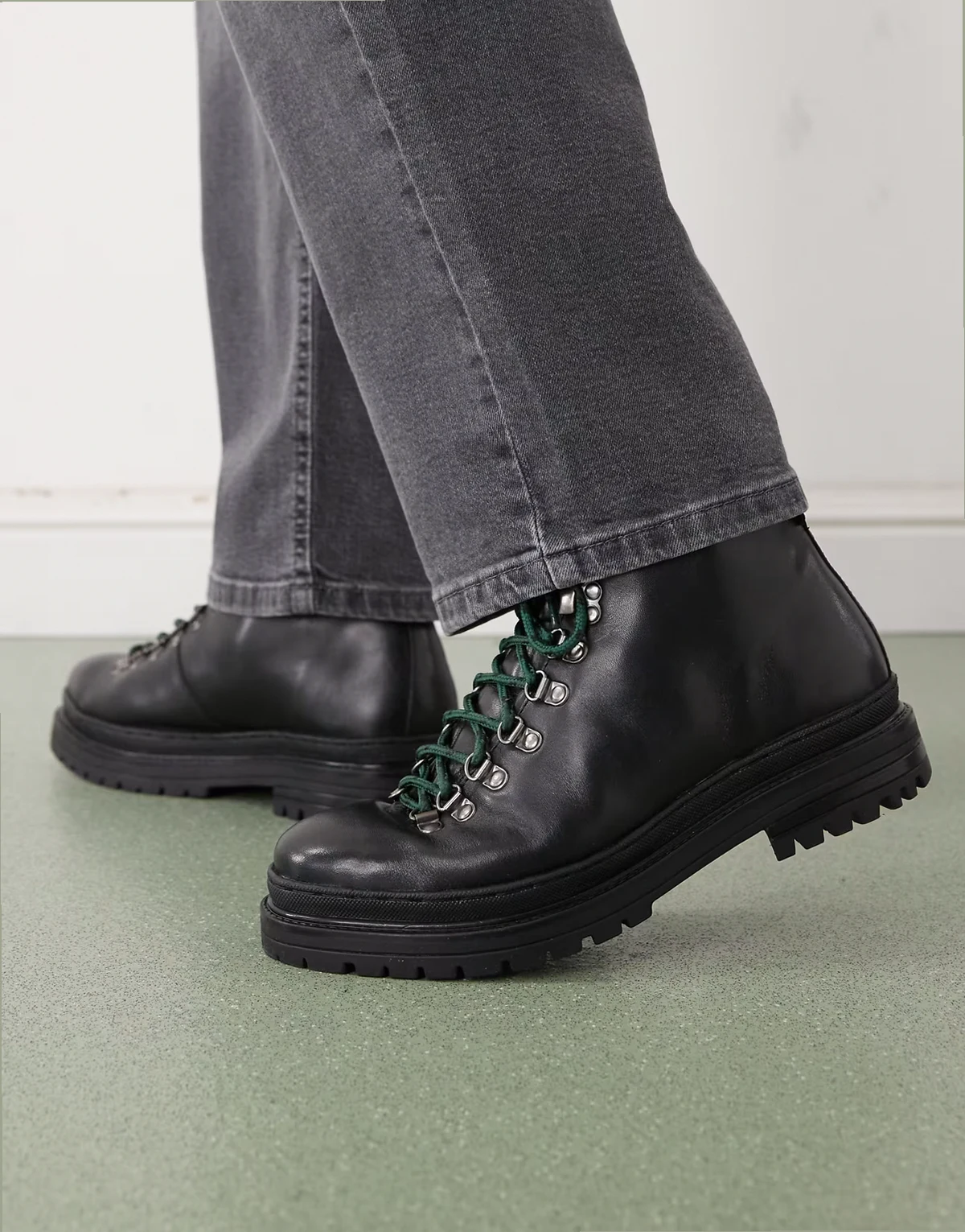 – Eagle – Wanderstiefel in Schwarz