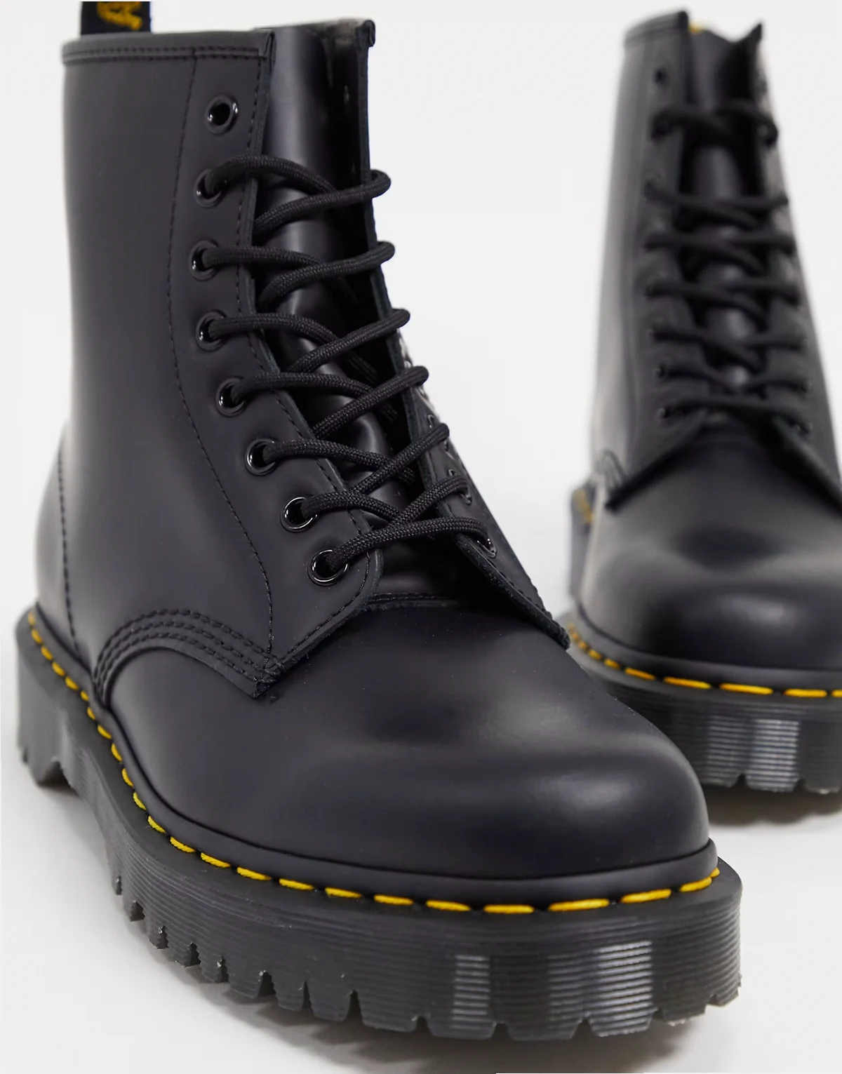 1460 Bex 8 Eye Boots in Black Smooth