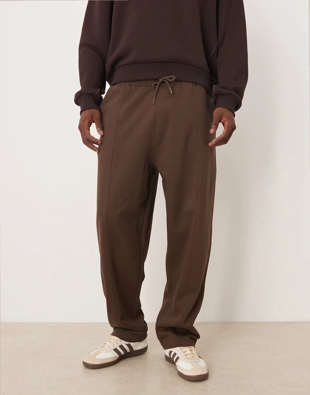 oversized sweatpants with pin tuck detail in brown