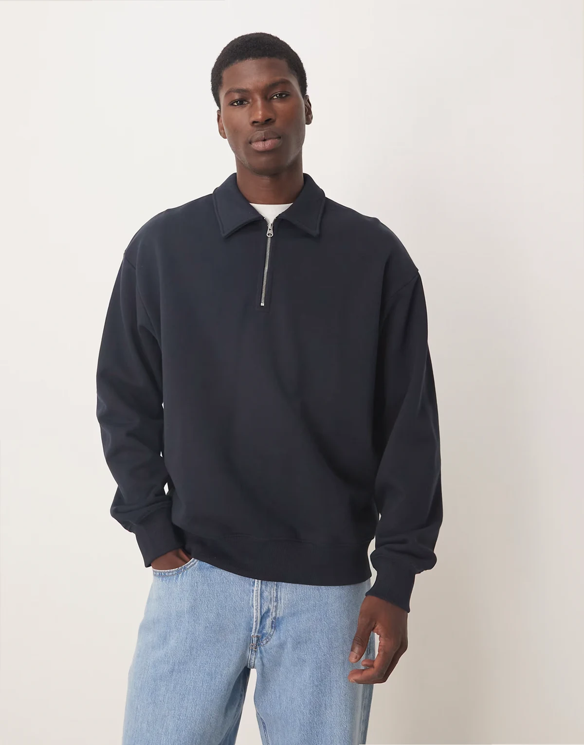 half zip lightweight sweatshirt with polo collar in navy blue
