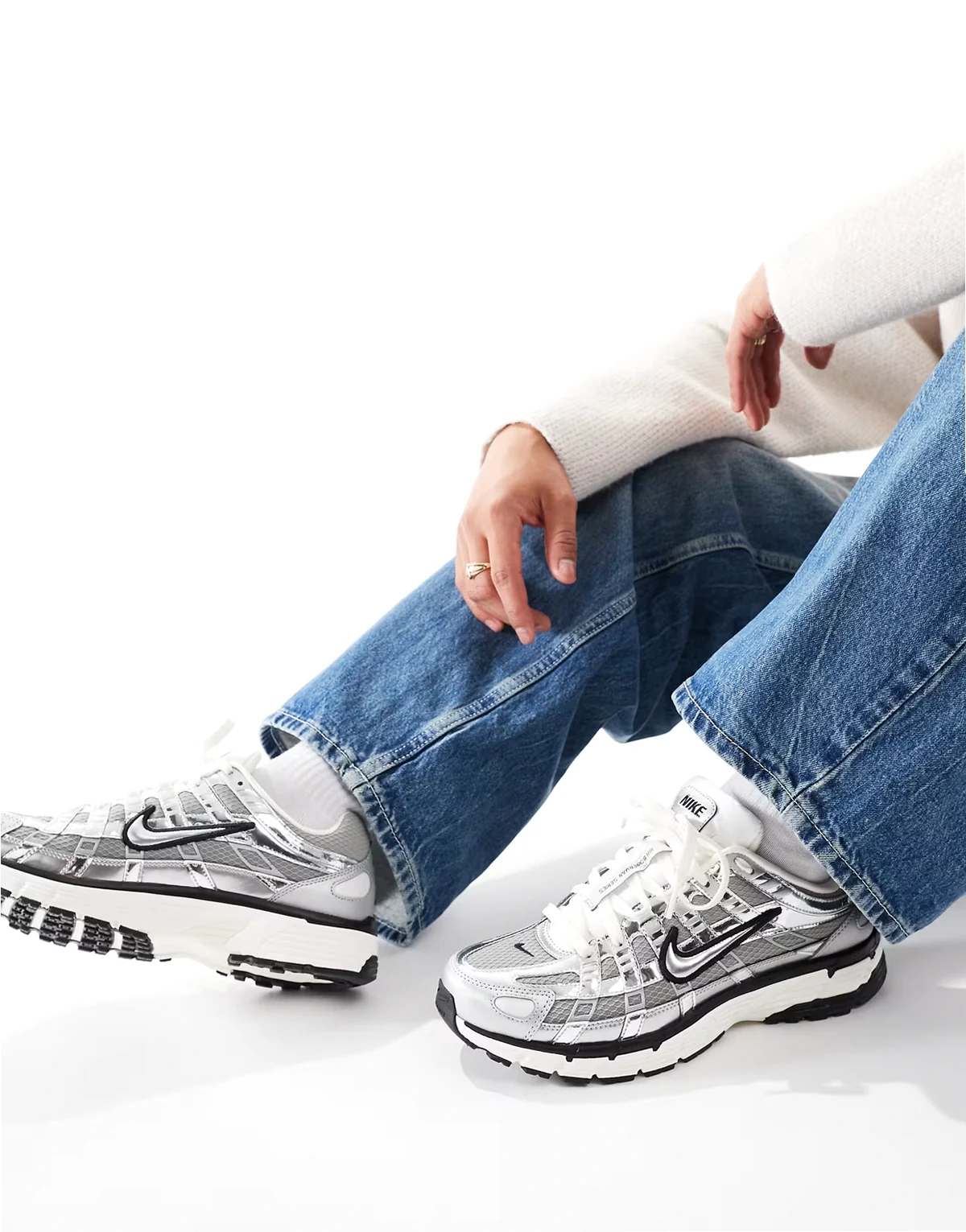 P-6000 sneakers in dark metallic silver