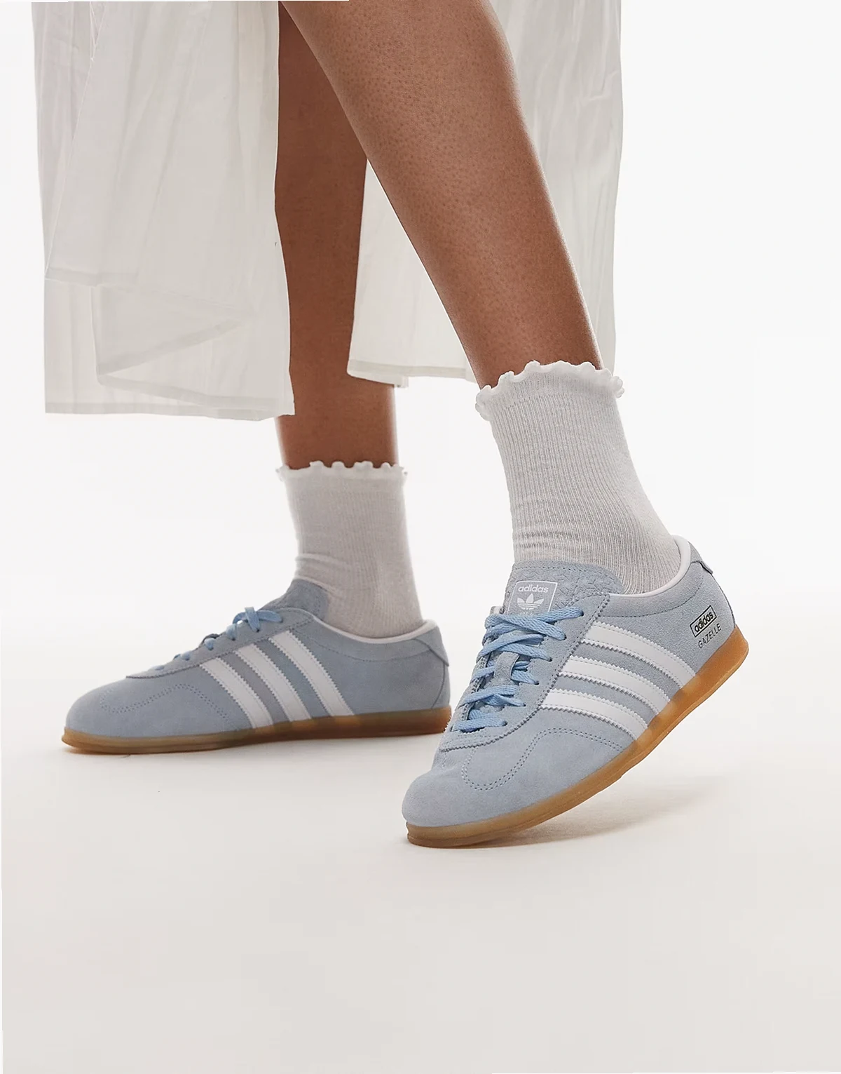 Gazelle Lo Pro sneakers in light blue