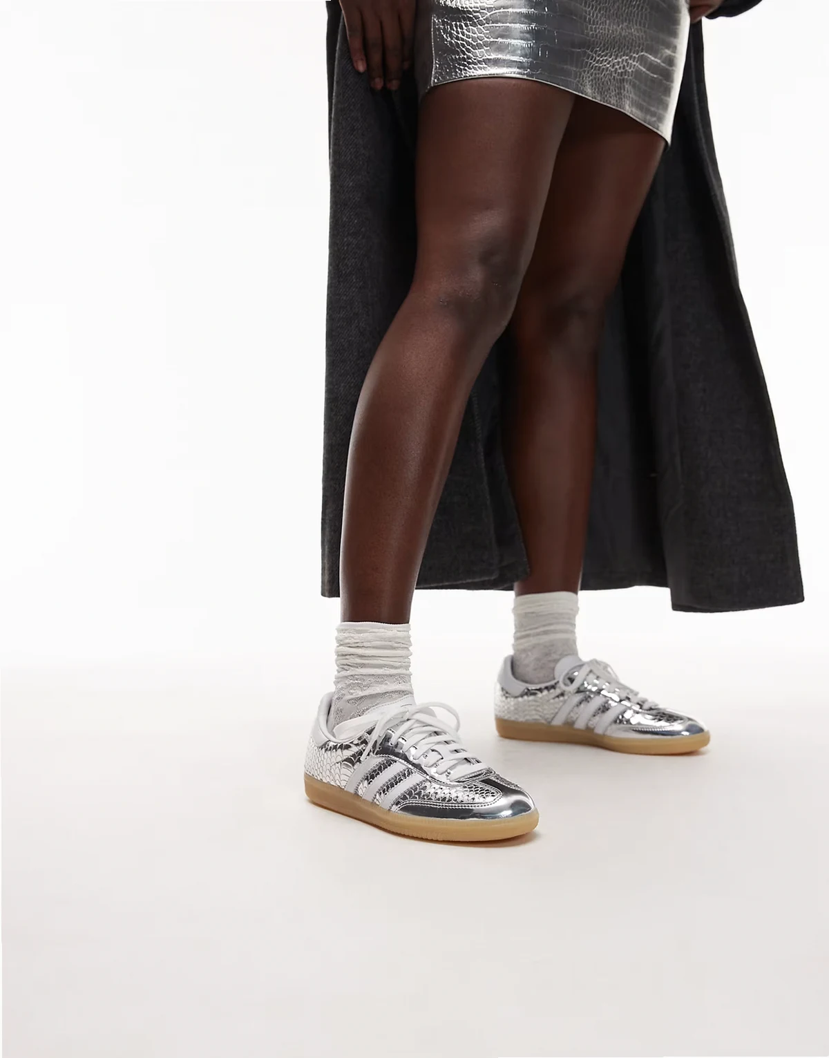 Samba OG sneakers in metallic silver croc print