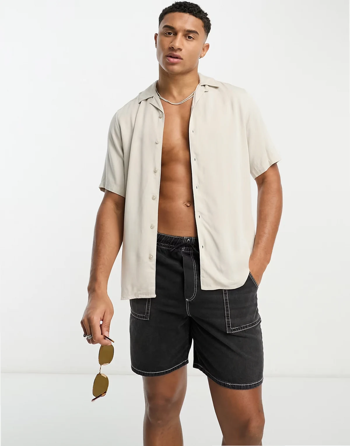 short sleeve viscose shirt with revere collar in beige