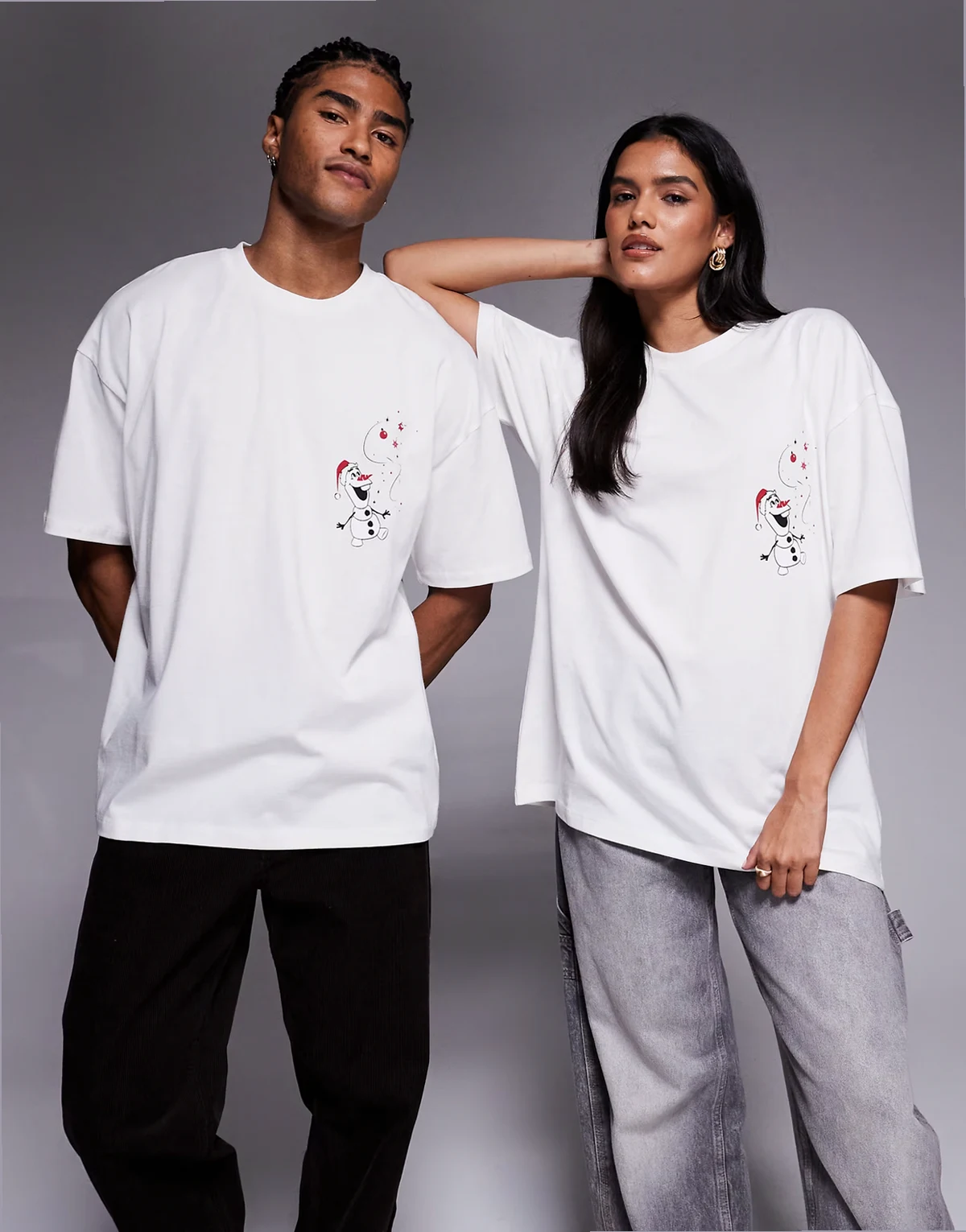 Weihnachten – Disney – Oversize-T-Shirt in Wollweiß mit „Die Eiskönigin“-Motivprints