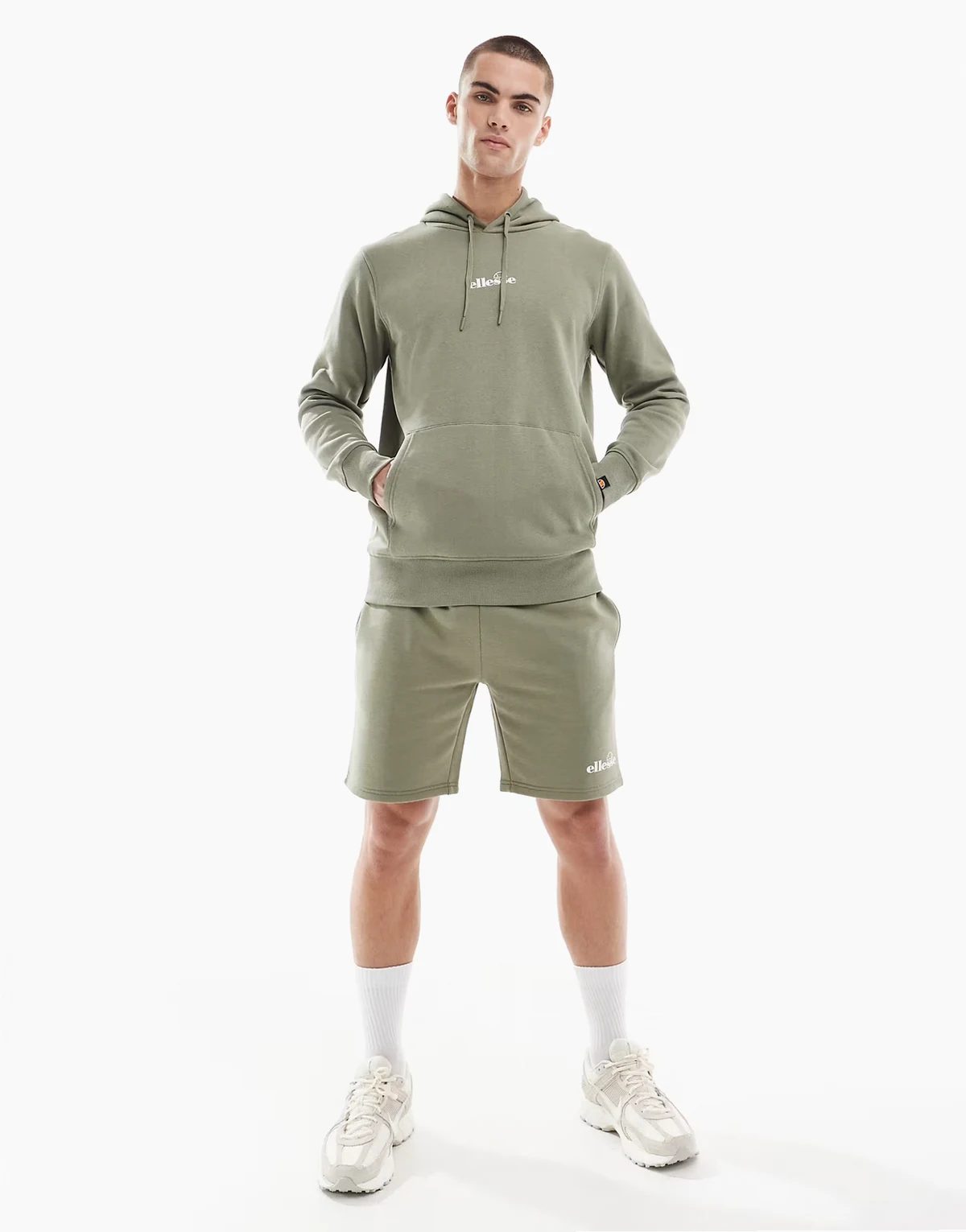 Molla shorts in khaki