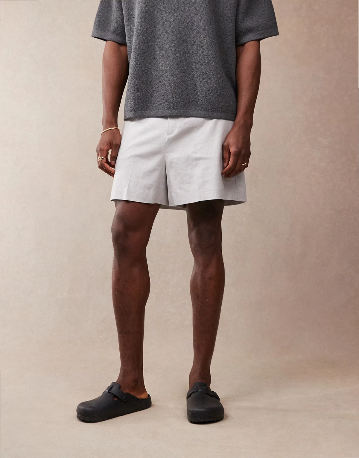 – Elegante Cropped-Bermudashorts aus Leinenmix in Hellgrau