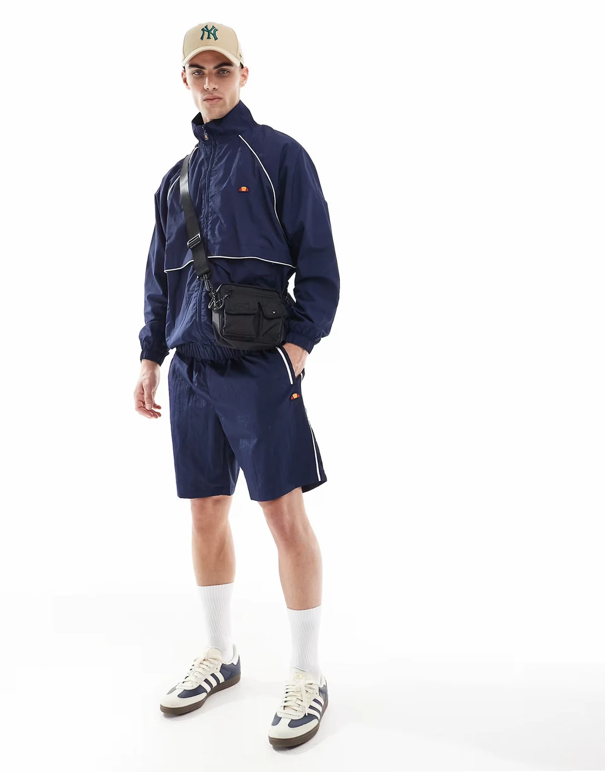 Kusami shorts in navy