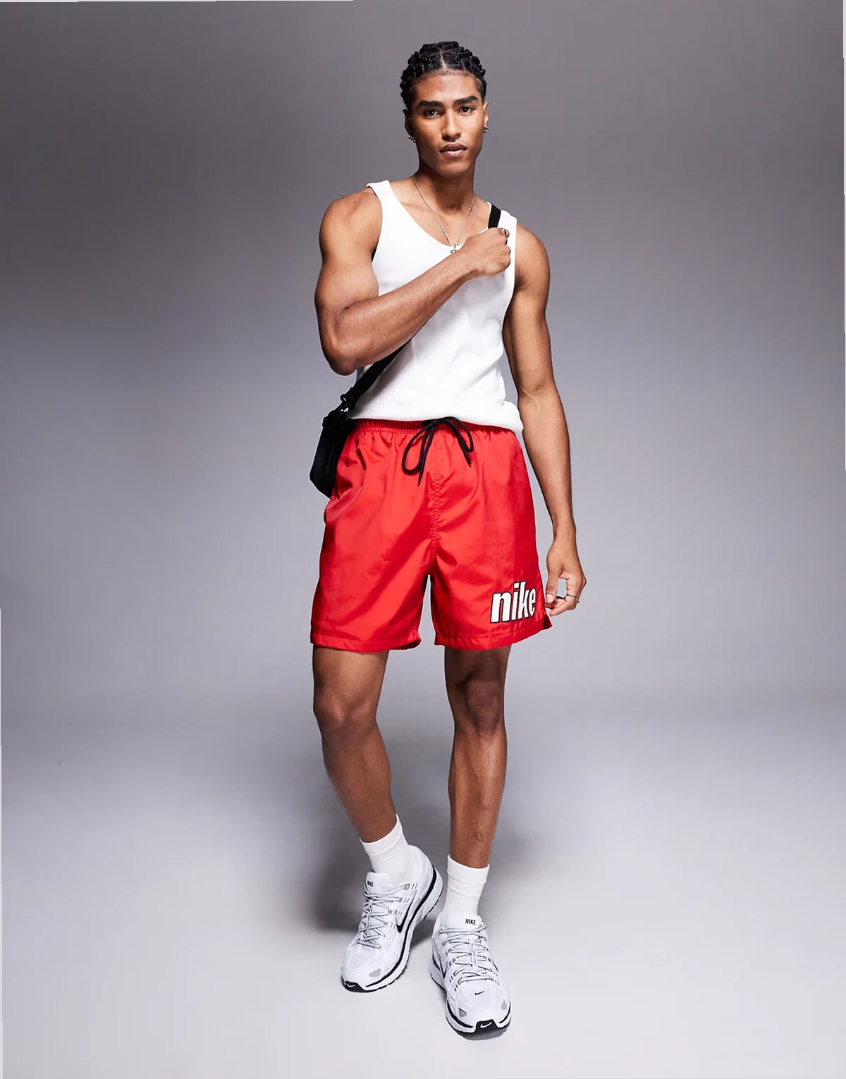 Block 2.0 logo woven shorts in red