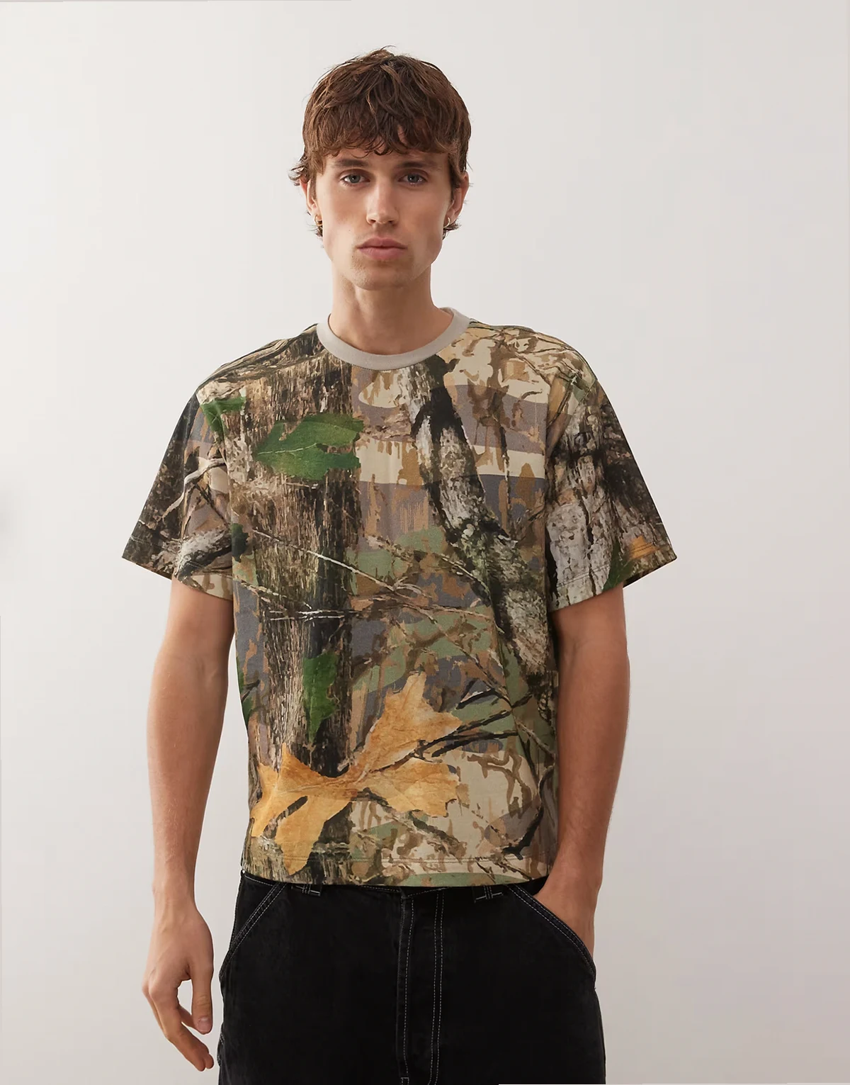 t-shirt in camo