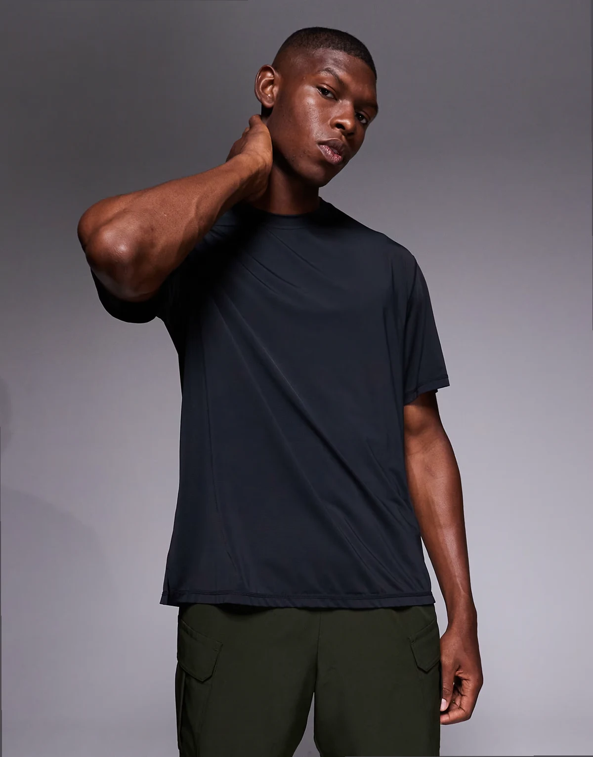 quick dry nylon performance mesh oversized running T-shirt in black