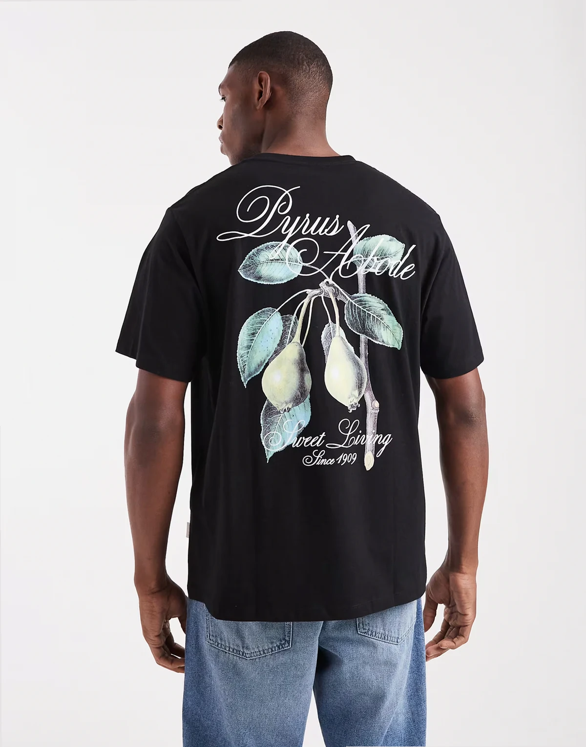 oversized t-shirt with pears prints in black