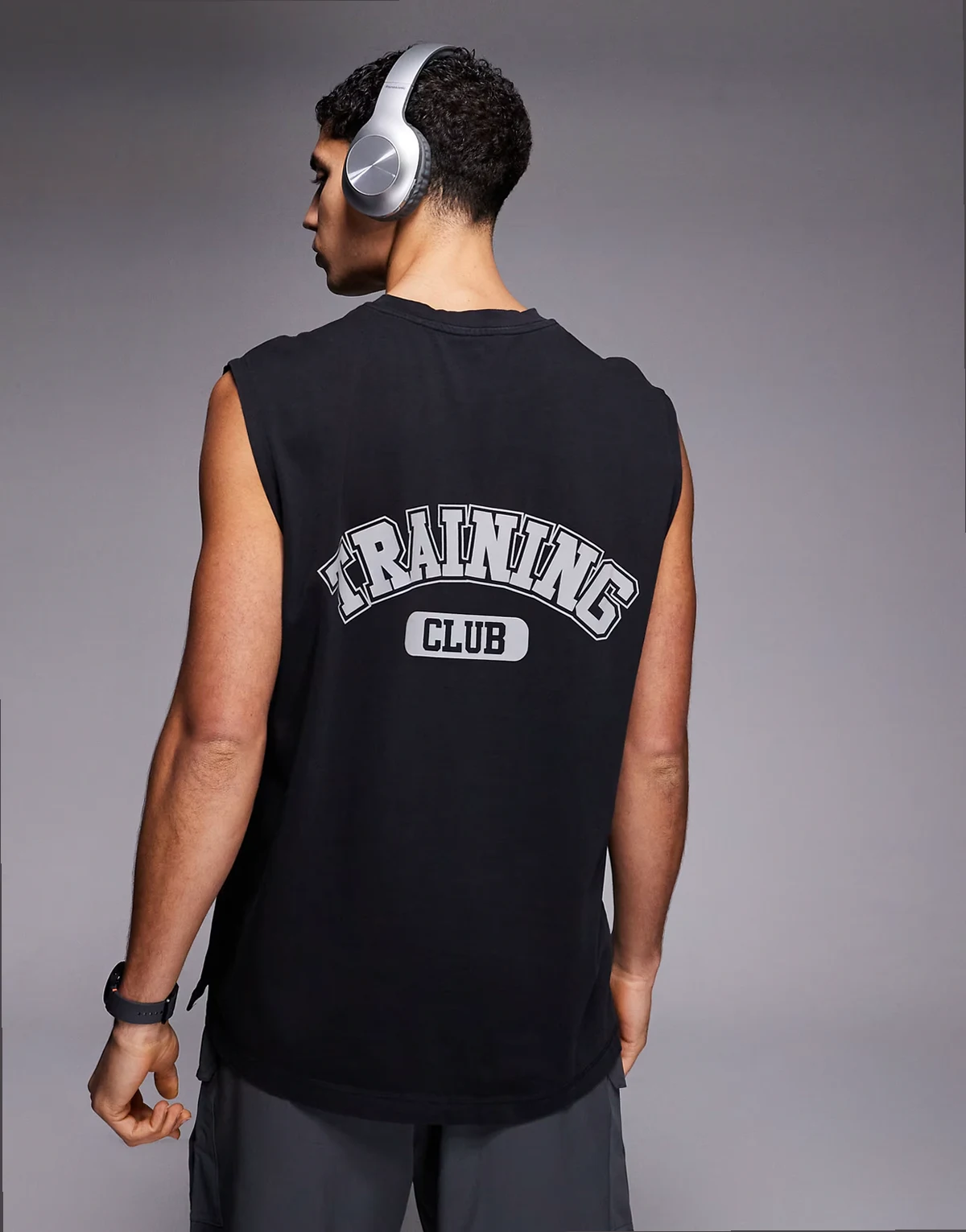 back print oversized heavyweight cotton training tank top with quick dry finish in washed black