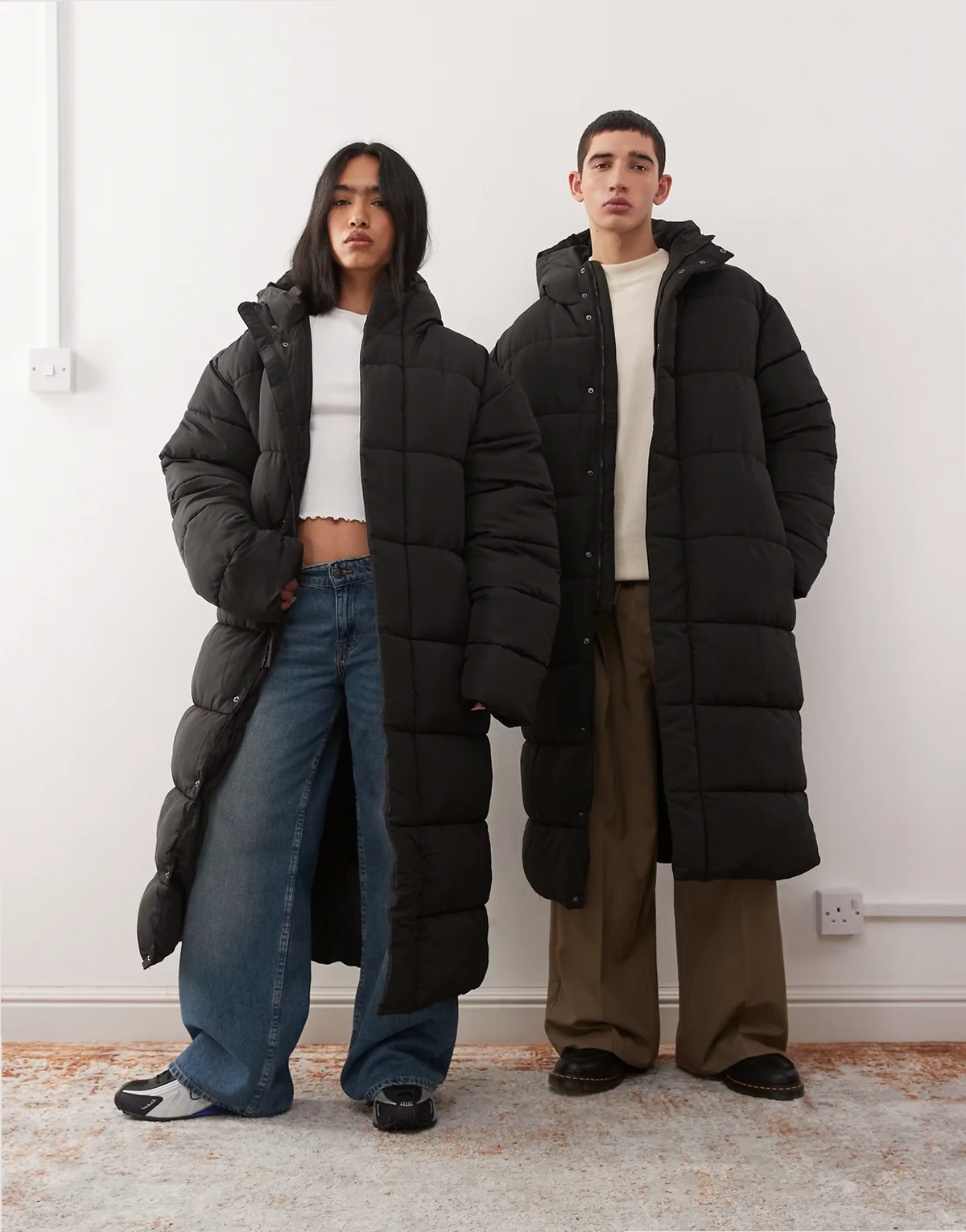 Unisex maxi puffer coat in black
