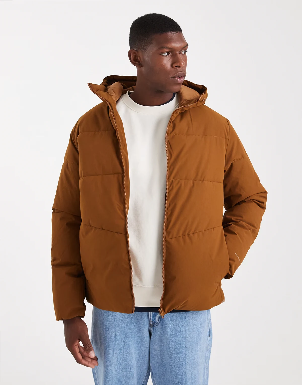 hooded puffer jacket in tan