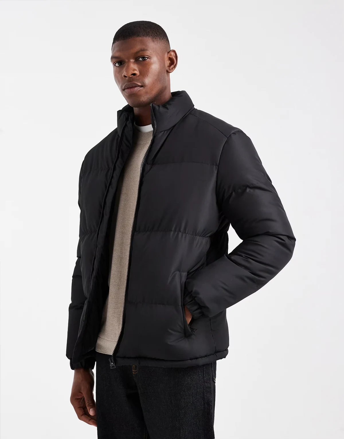 puffer jacket in black