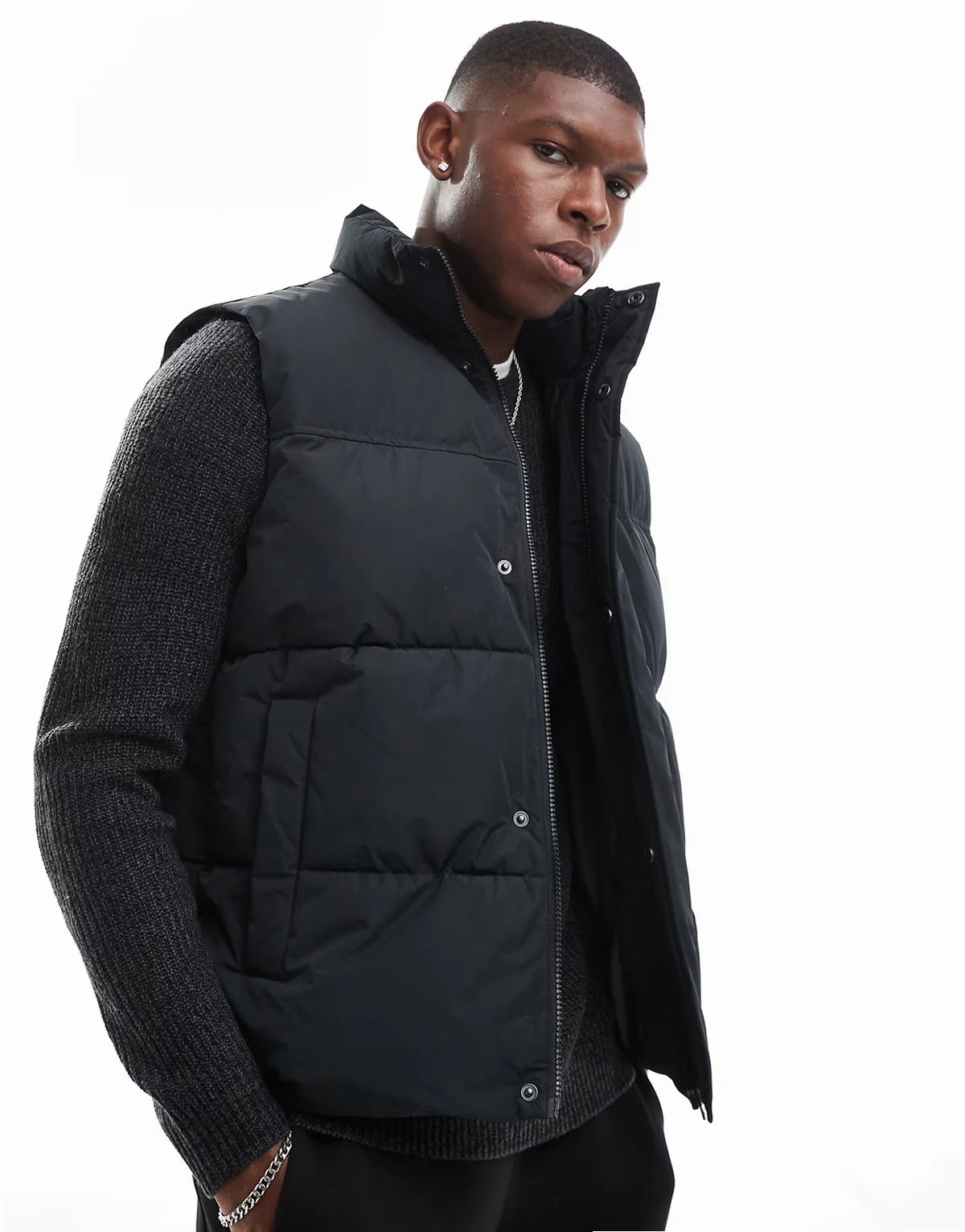 puffer vest in black