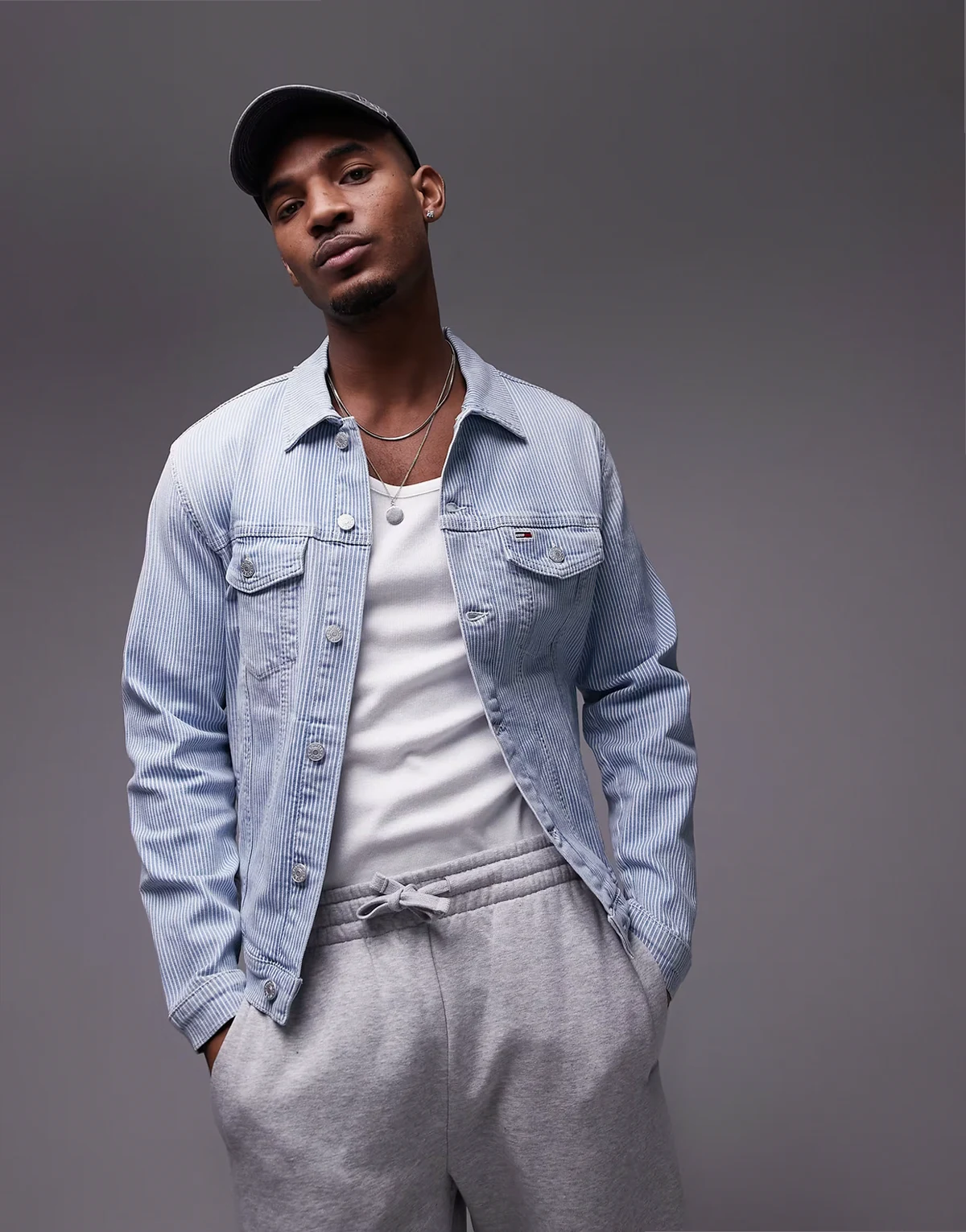 – Ryan – Regular Fit Truckerjacke in mittlerer Waschung