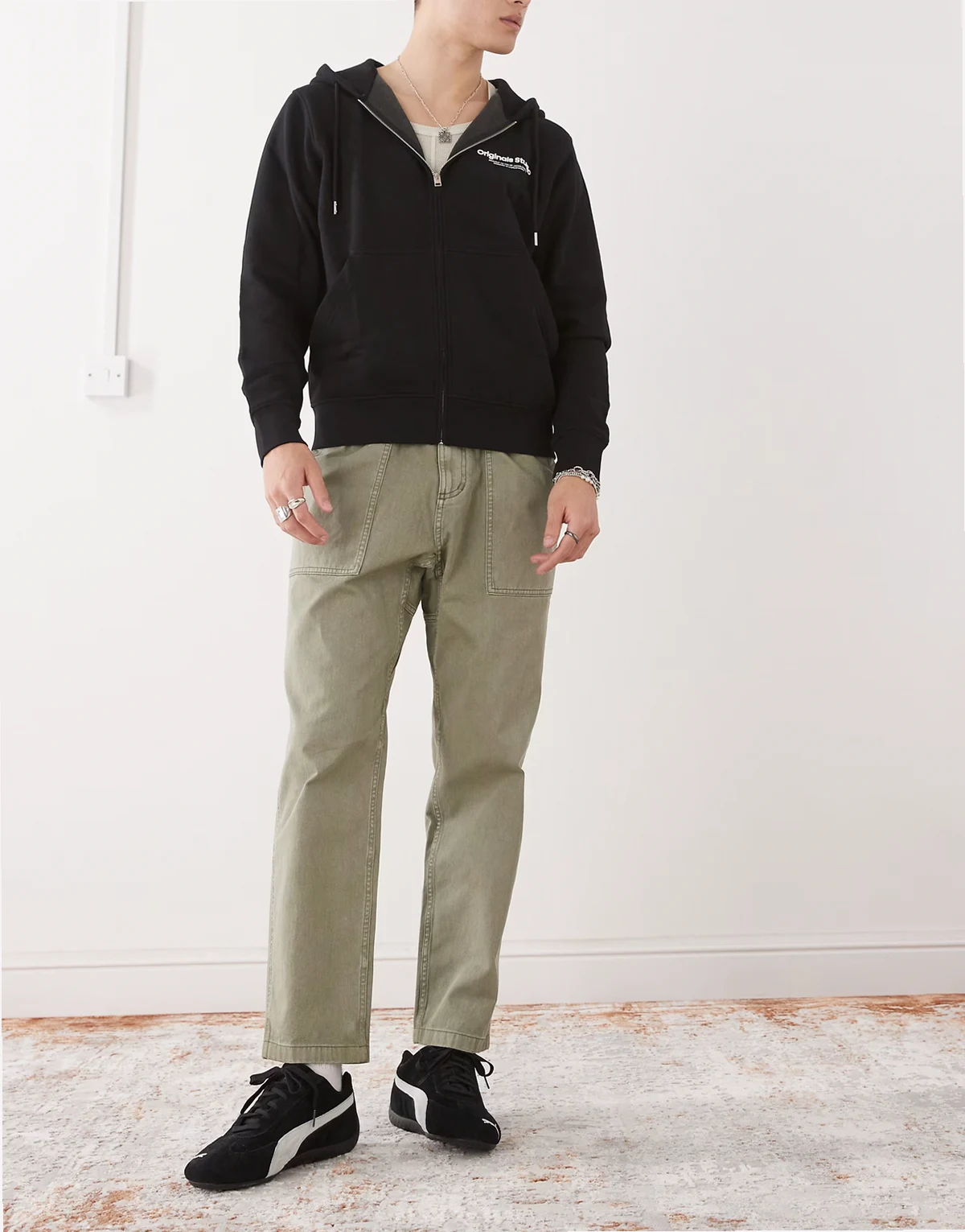 loose tapered ridged pants in green