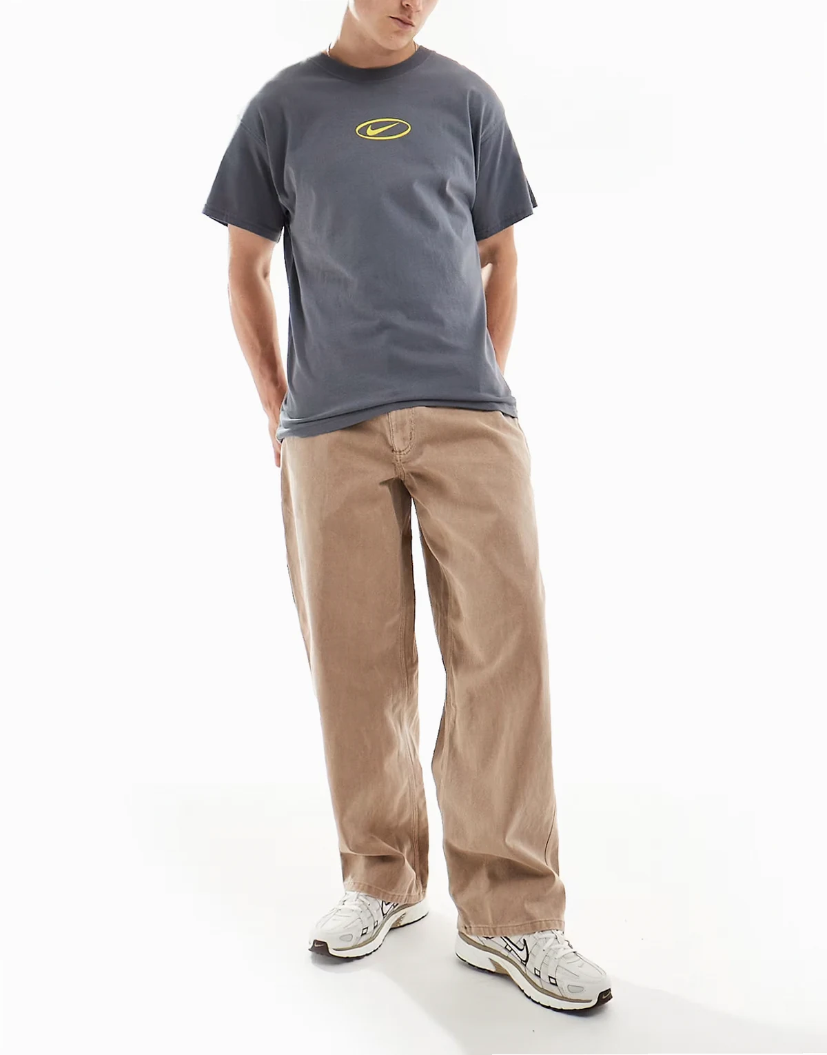 Life Carpenter pants in beige
