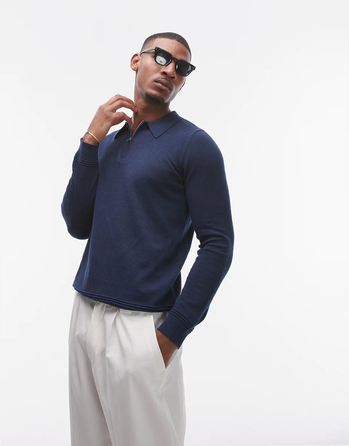 – Basic-Polohemd in Marineblau