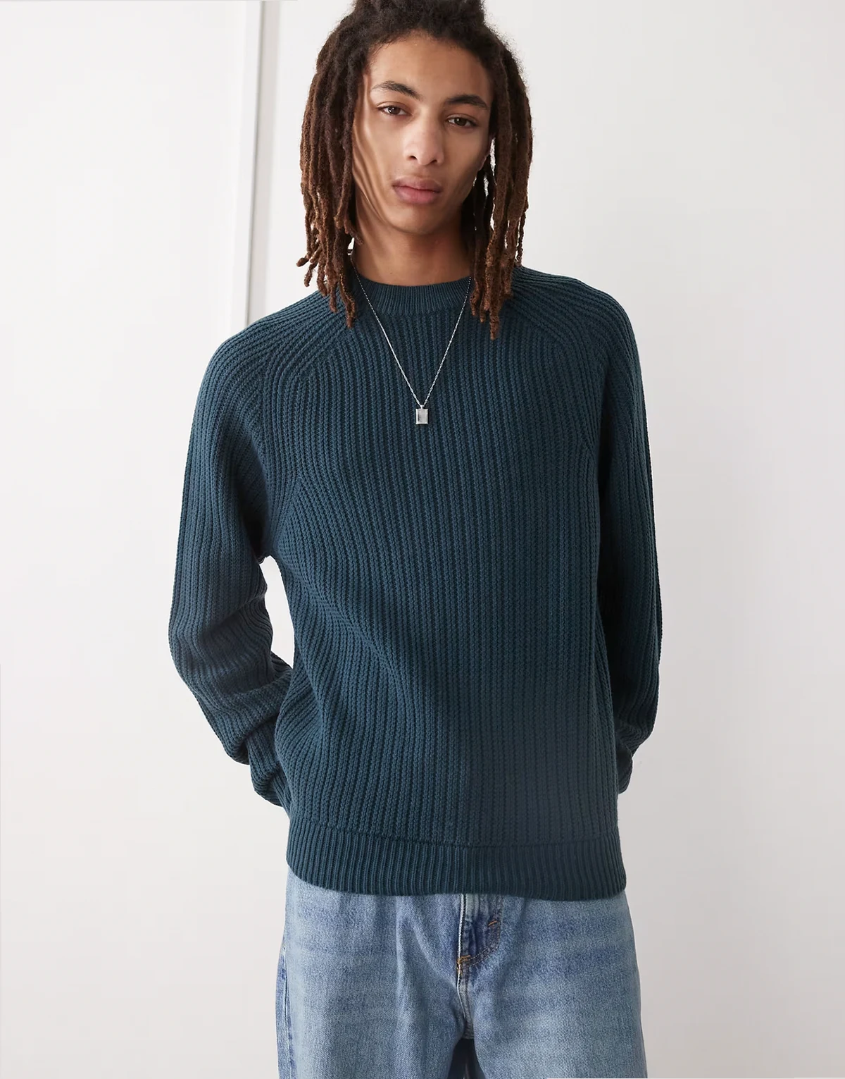 knit crew neck sweater in navy