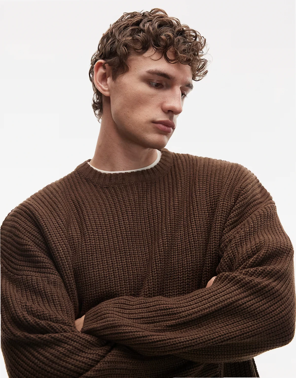 oversized fisherman rib knit sweater in dark brown