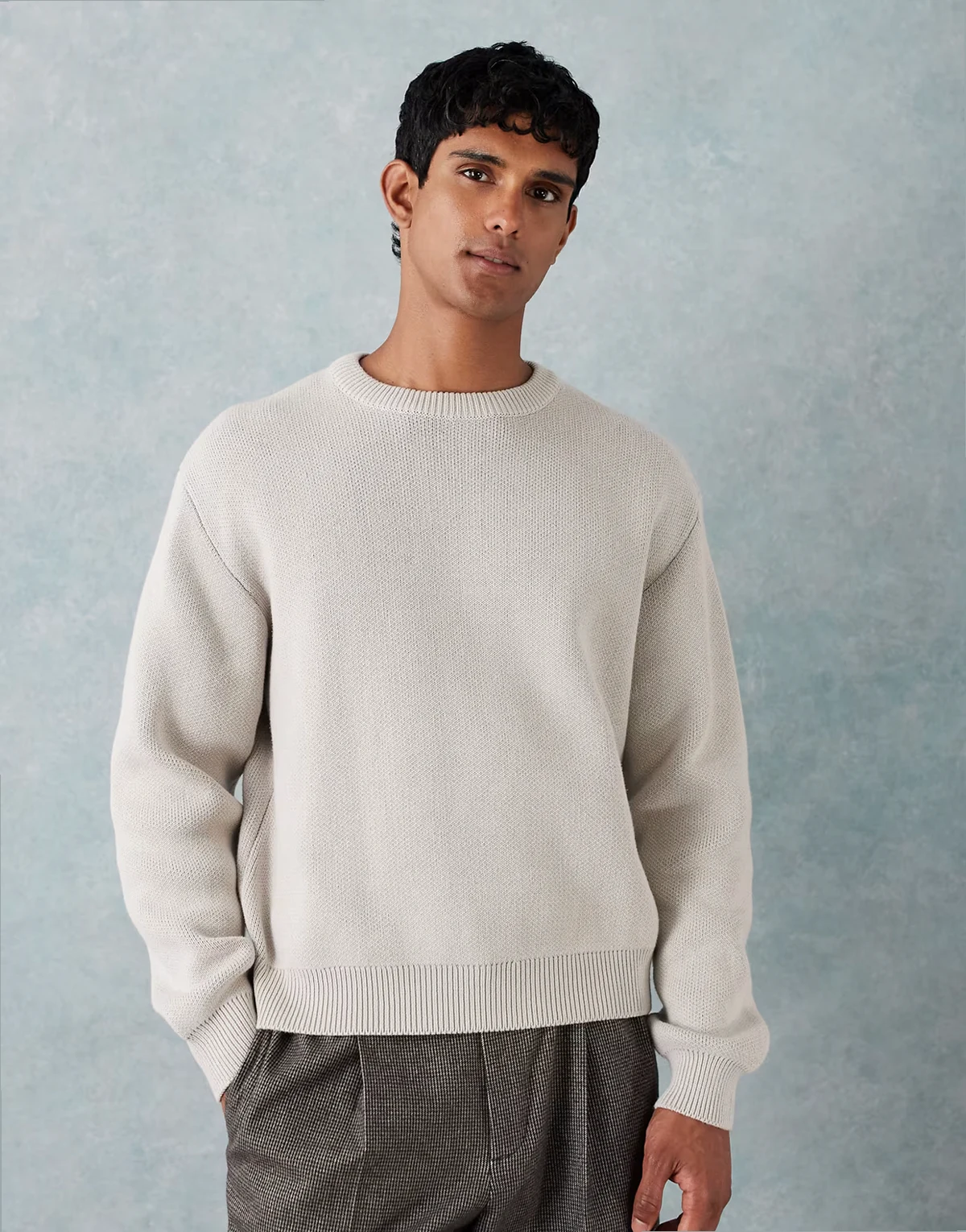 – Pullover in Wollweiß