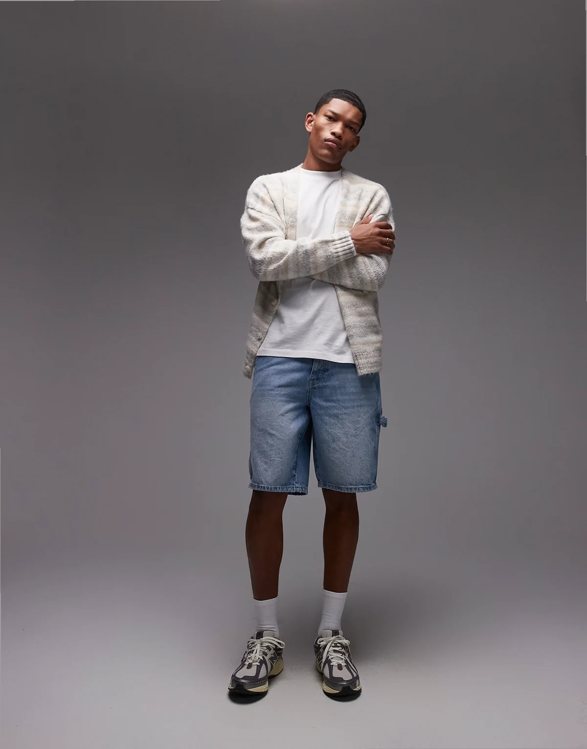 – Carpenter-Jeansshorts in hellblauer Waschung