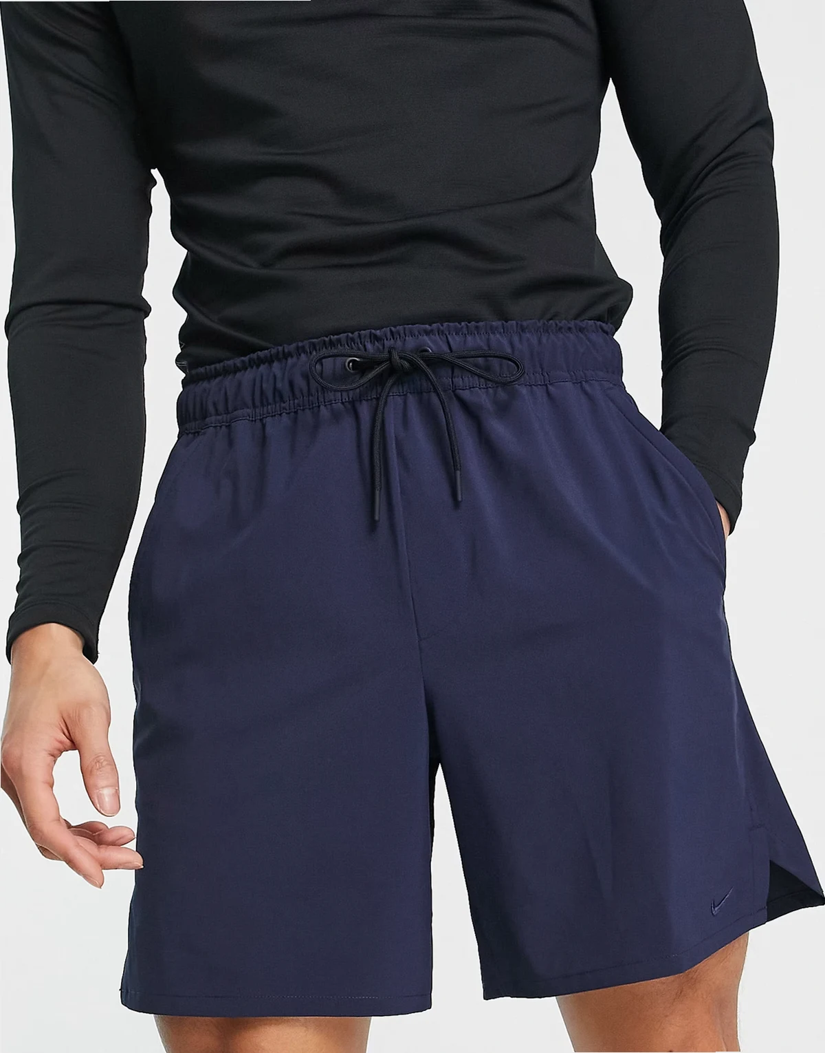 Dri-FIT Unlimited ultra-light woven 7inch shorts in navy