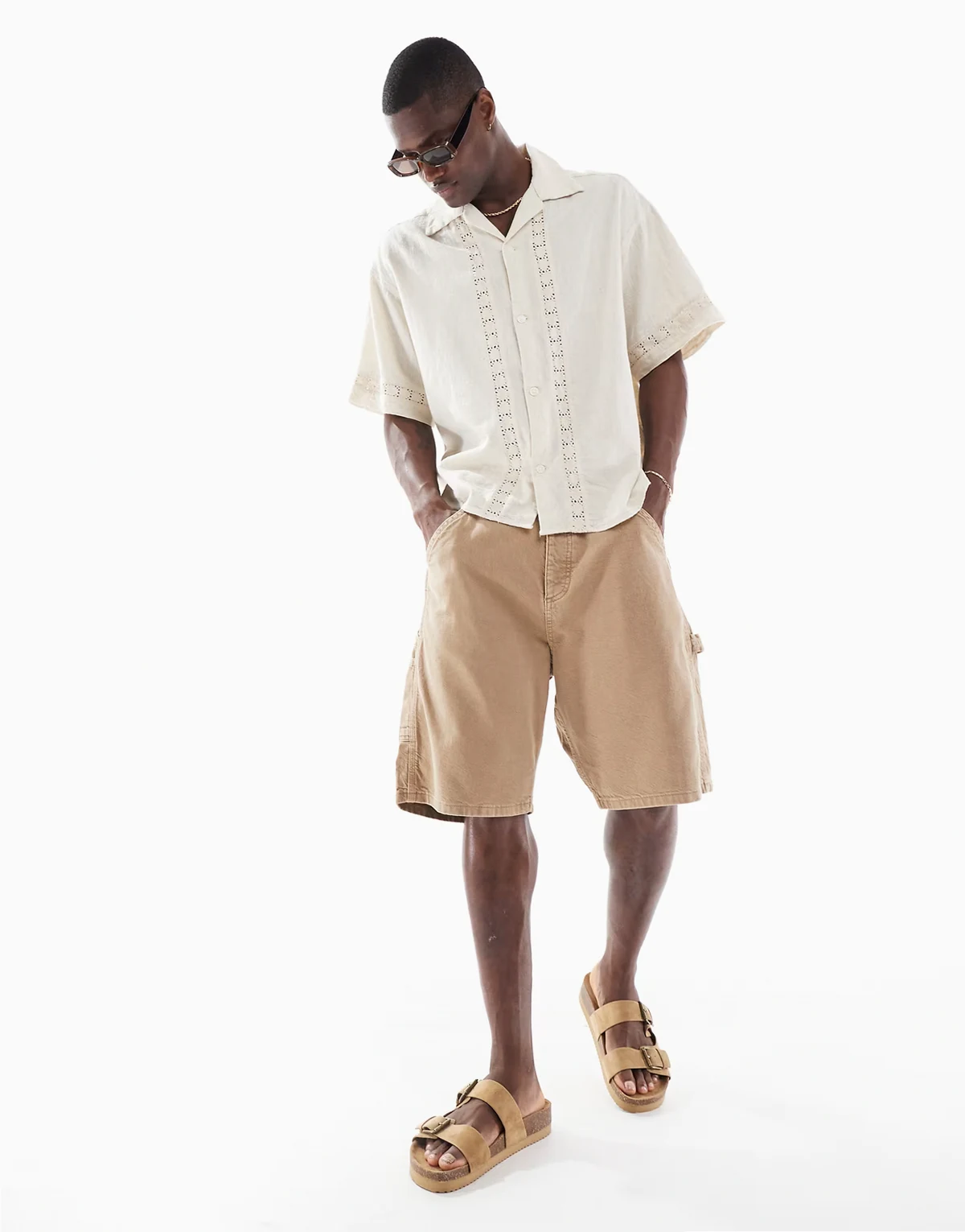 baggy fit carpenter shorts in tan