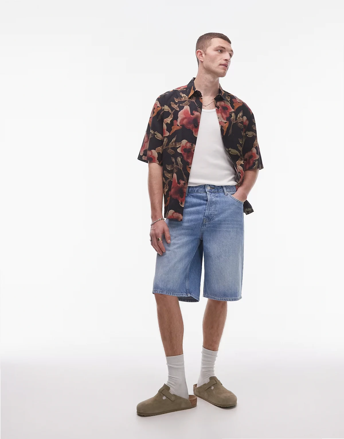 – Bermuda-Shorts aus Denim in hellblauer Waschung
