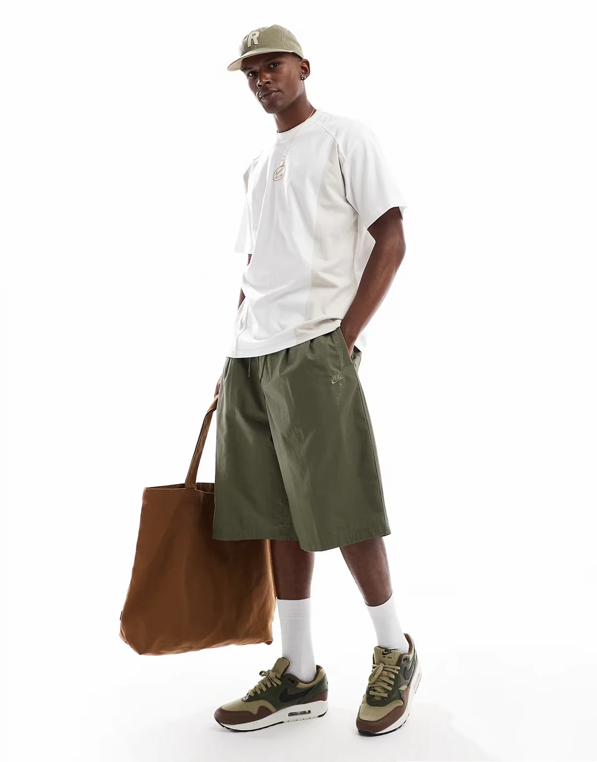 Club Woven oversized shorts in khaki