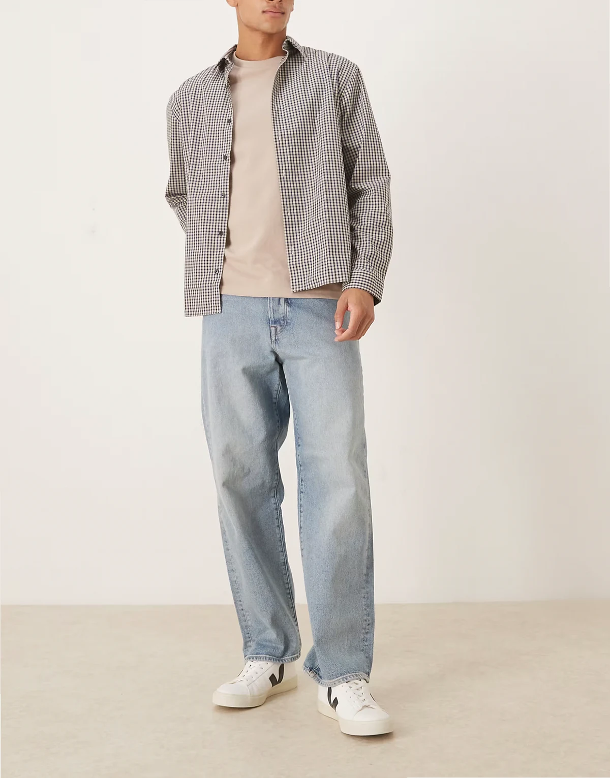 – Kobe – Locker sitzende Jeans in verwaschenem Mittelblau