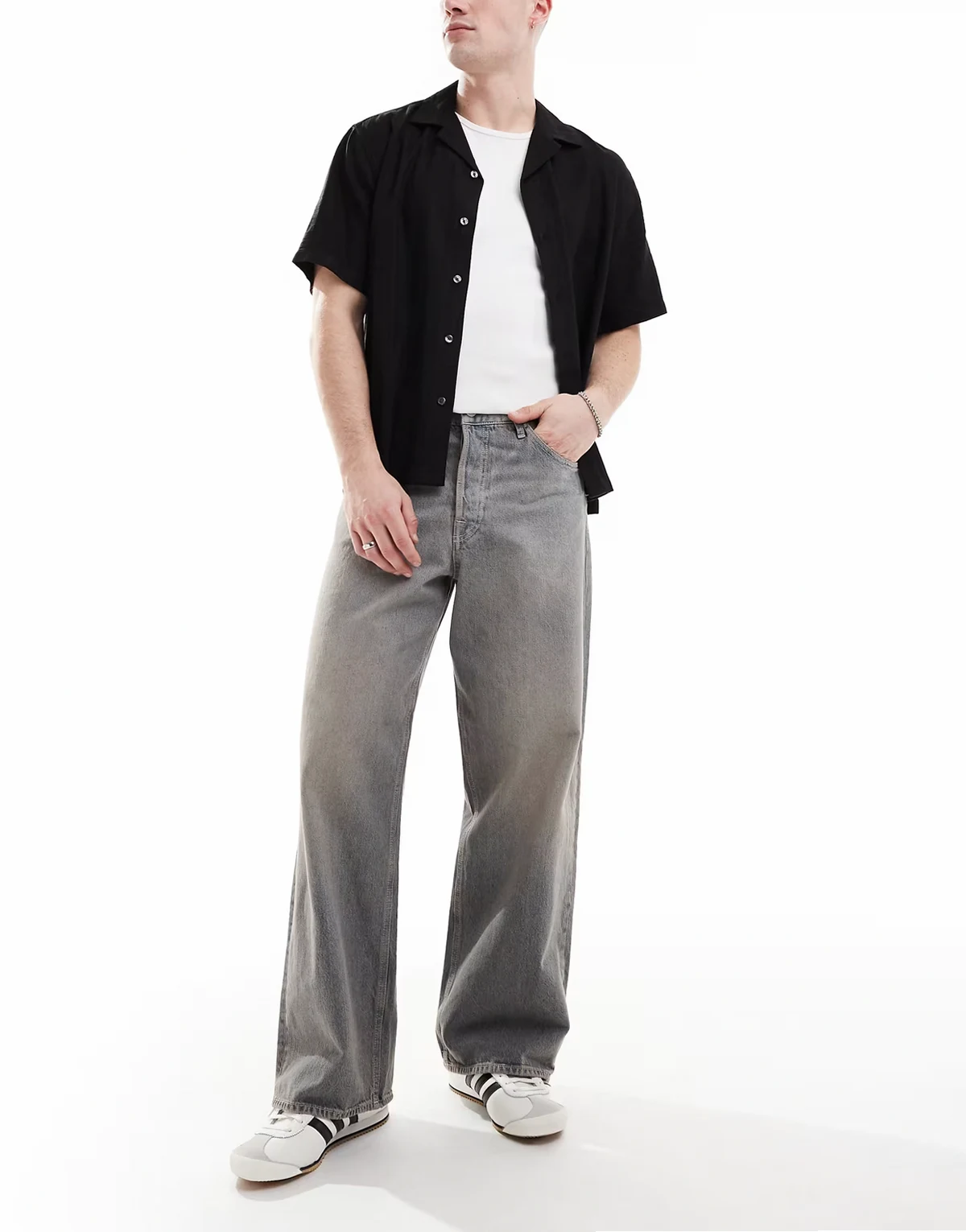 Dave wide fit jeans in blue vintage wash