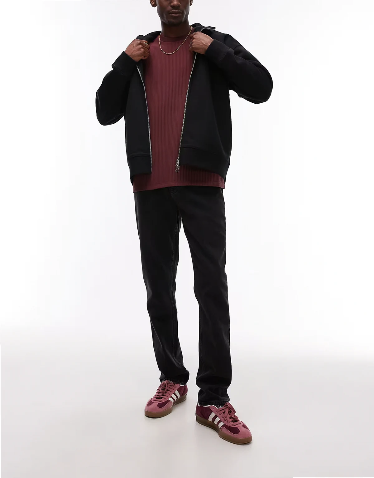 – Scanton – Schmale Jeans in schwarzer Waschung