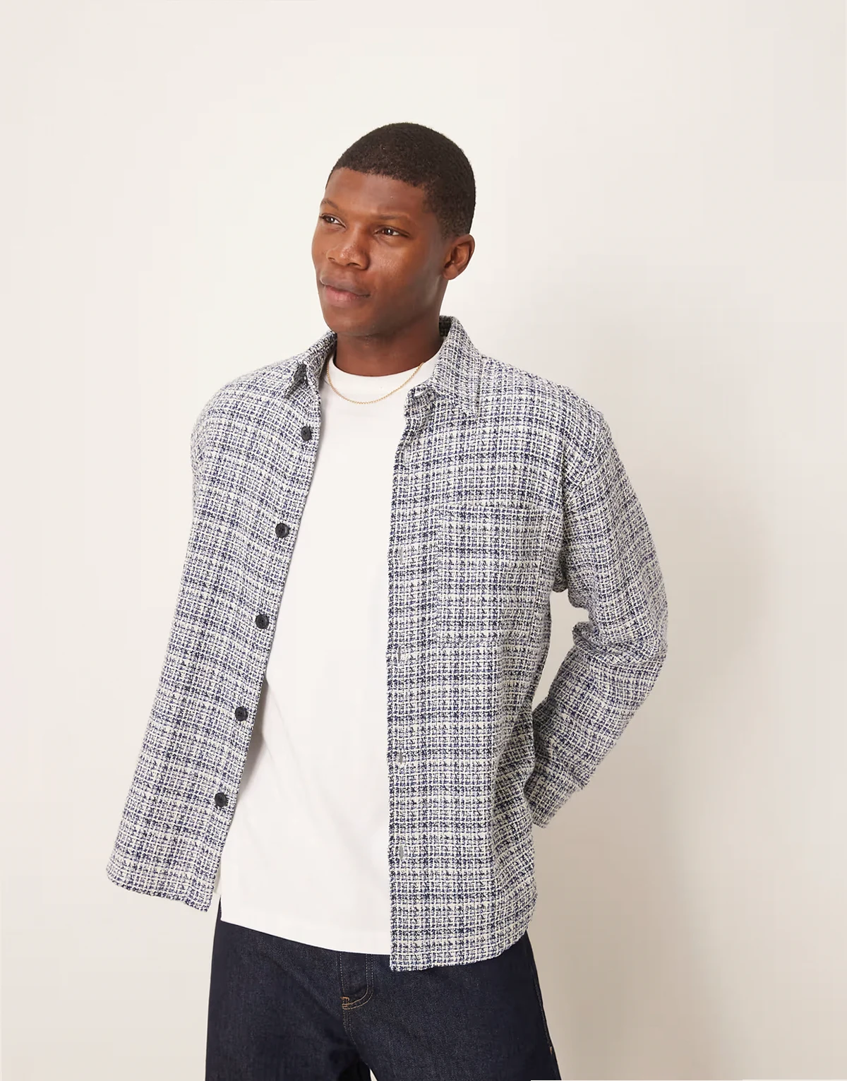 – Hemdjacke aus Bouclé in blau und cremeweiß kariert