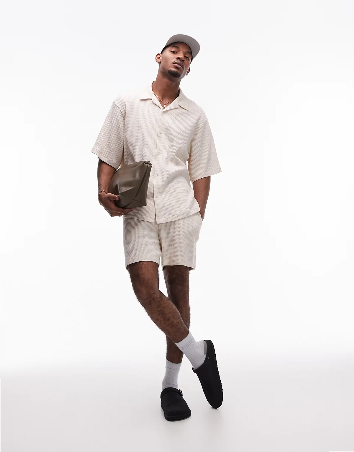 – Relaxed-Fit-Hemd in Steinbeige aus Jersey mit Waffelstruktur und Knopfleiste
