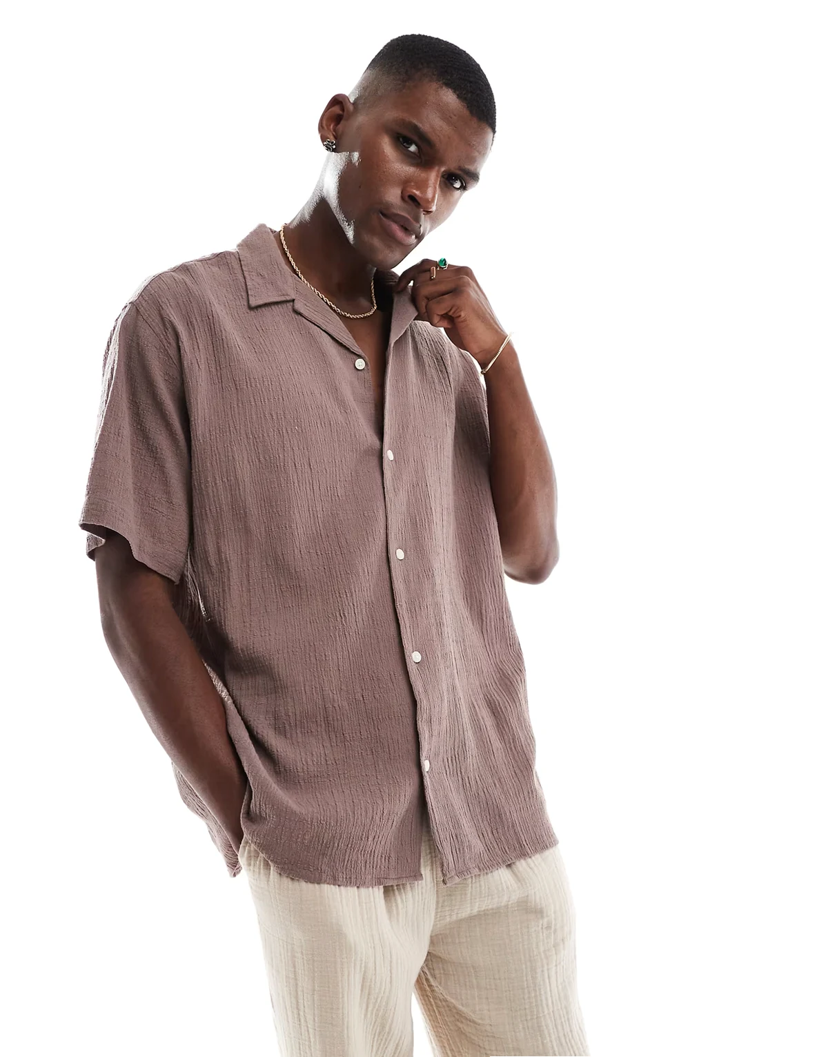 revere collar shirt in crinkle texture taupe