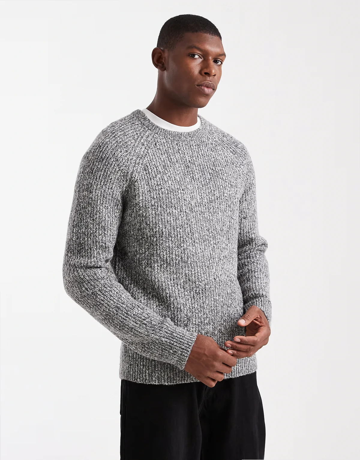crew neck rib knit sweater in heather gray