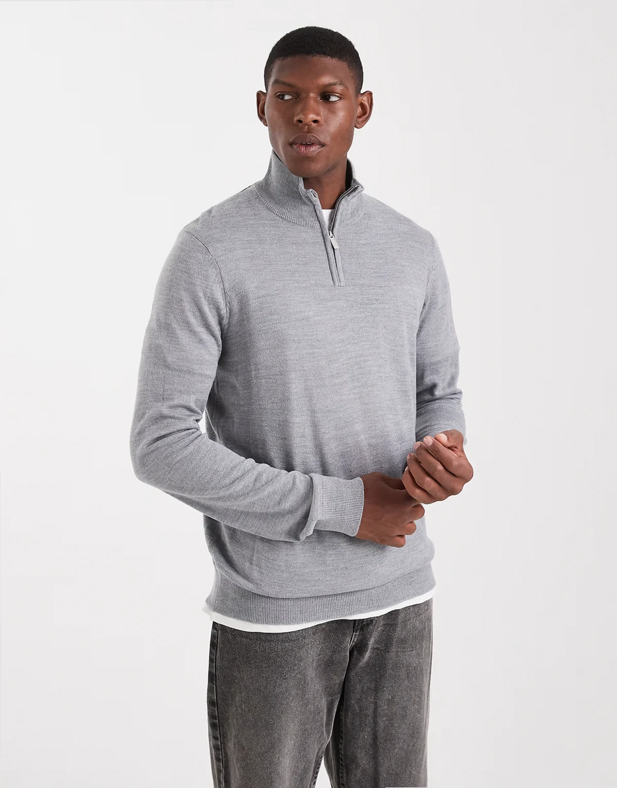 quarter zip sweater in light gray
