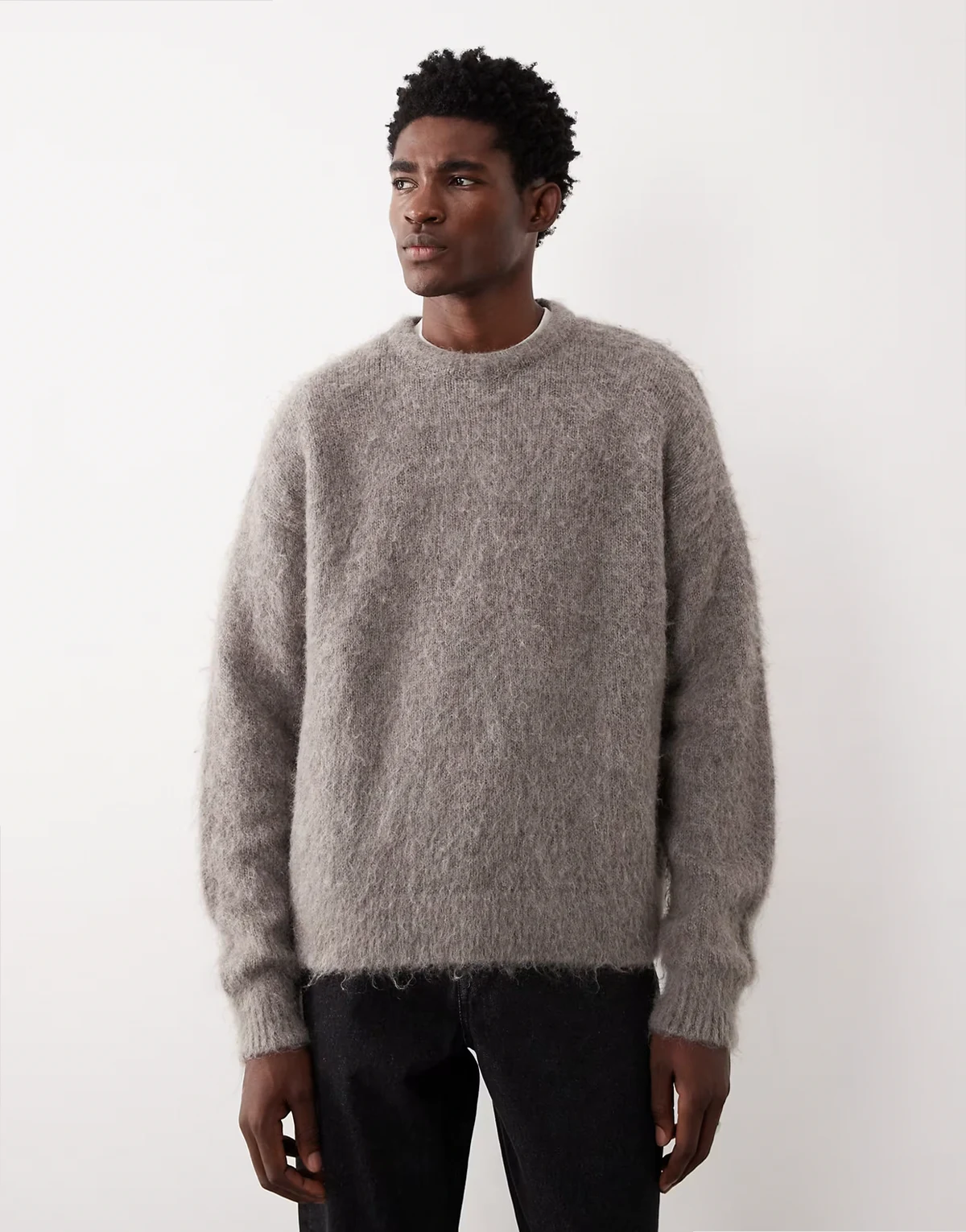 – Oversize-Strickpullover aus Woll- und Mohairmix in Braun